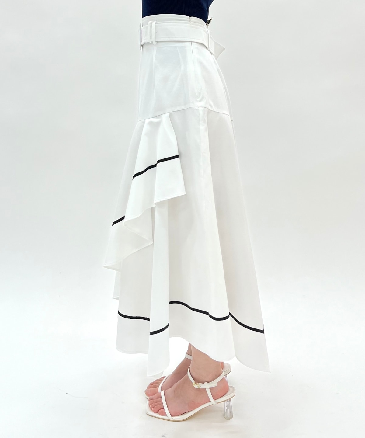 ベルト付きハンカチヘムスカート