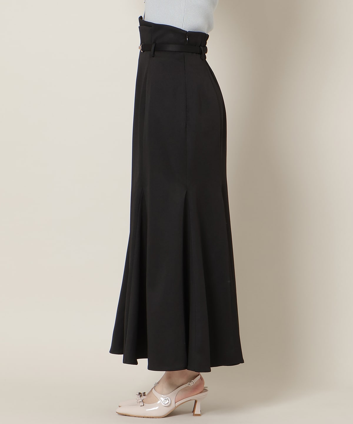 ビットベルト付きマーメイドスカート