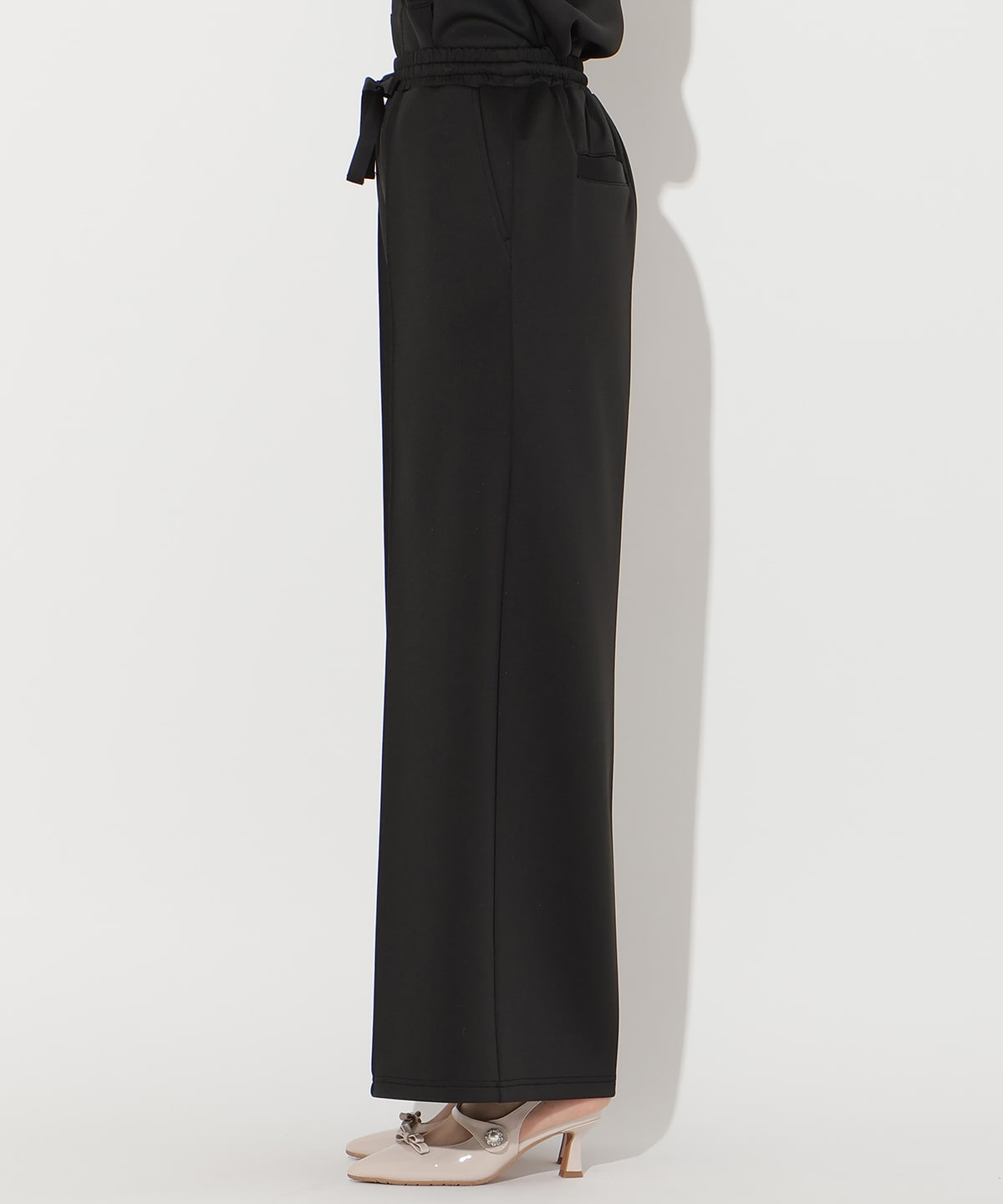 【3/12(thu)10時発売】フロントピンタックスウェットパンツ