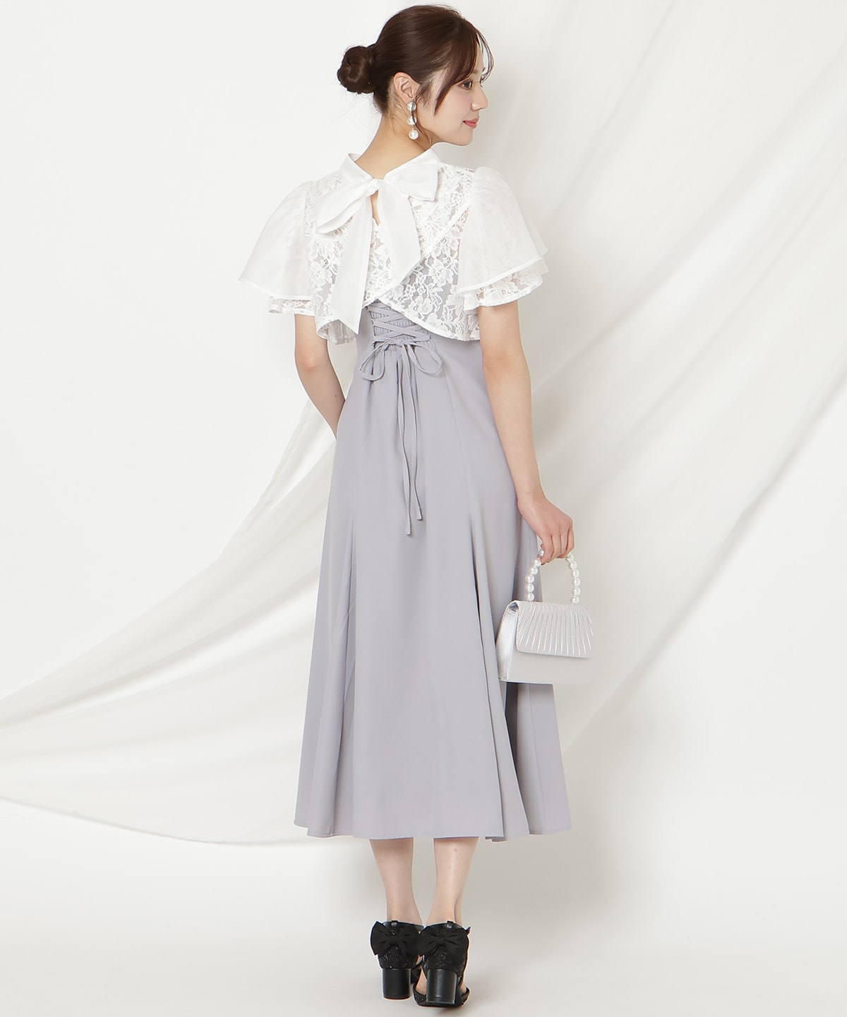 バックリボンシフォンレースブラウス×フレアロングキャミワンピース