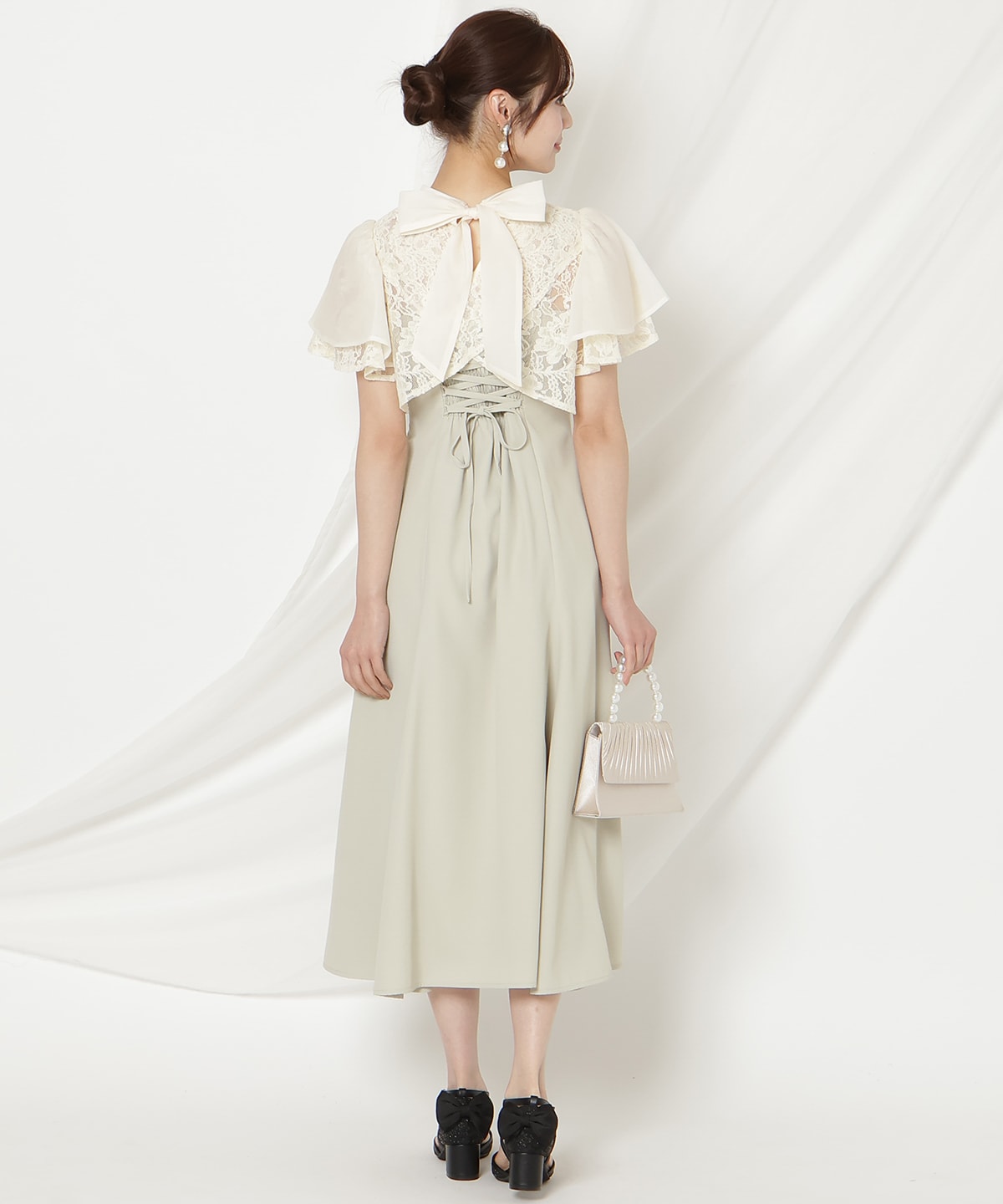 バックリボンシフォンレースブラウス×フレアロングキャミワンピース