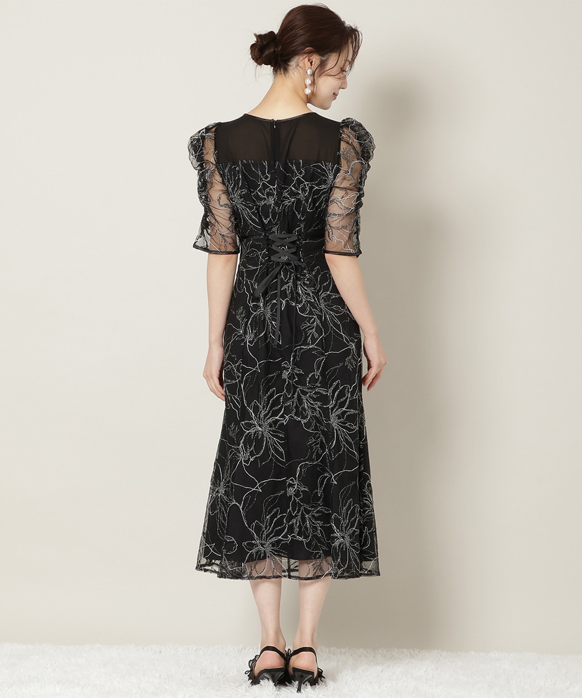 刺繍レースアシンメトリーマーメイドワンピース