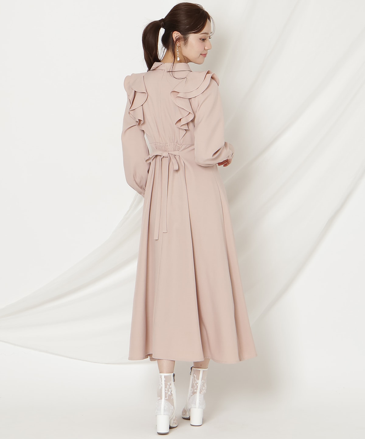 ラッフルリボンタイフレアワンピース