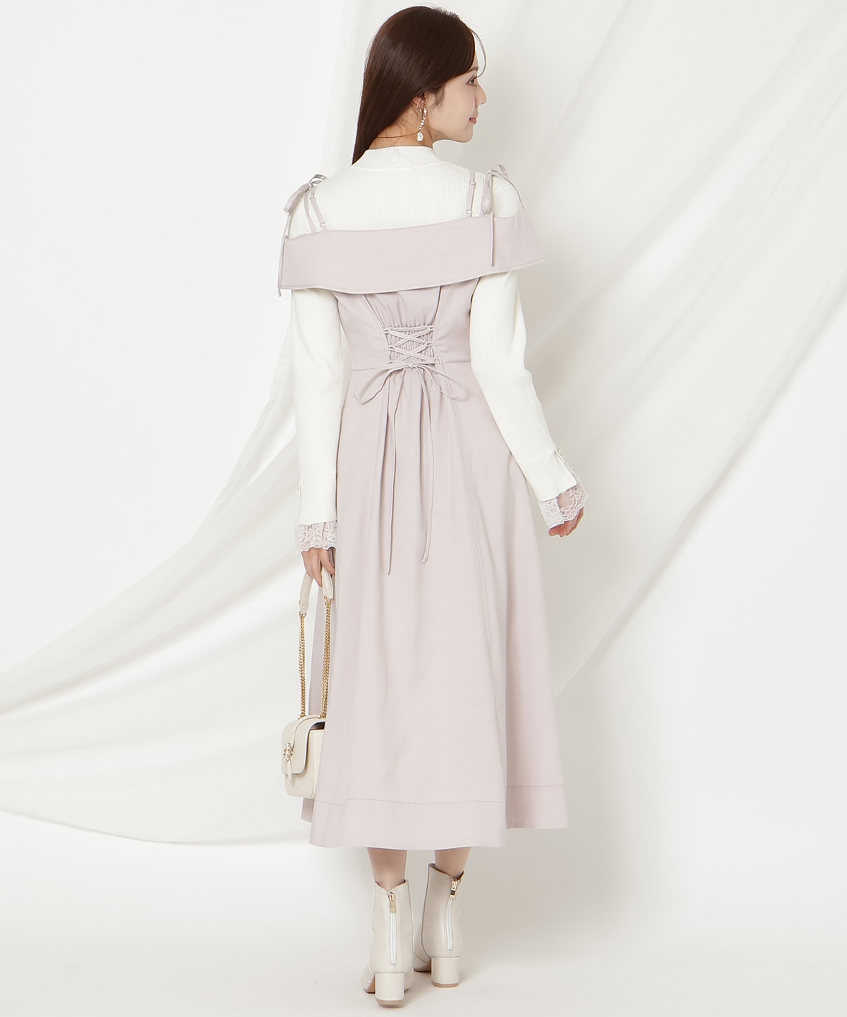 リボンストラップオフショルキャミワンピース