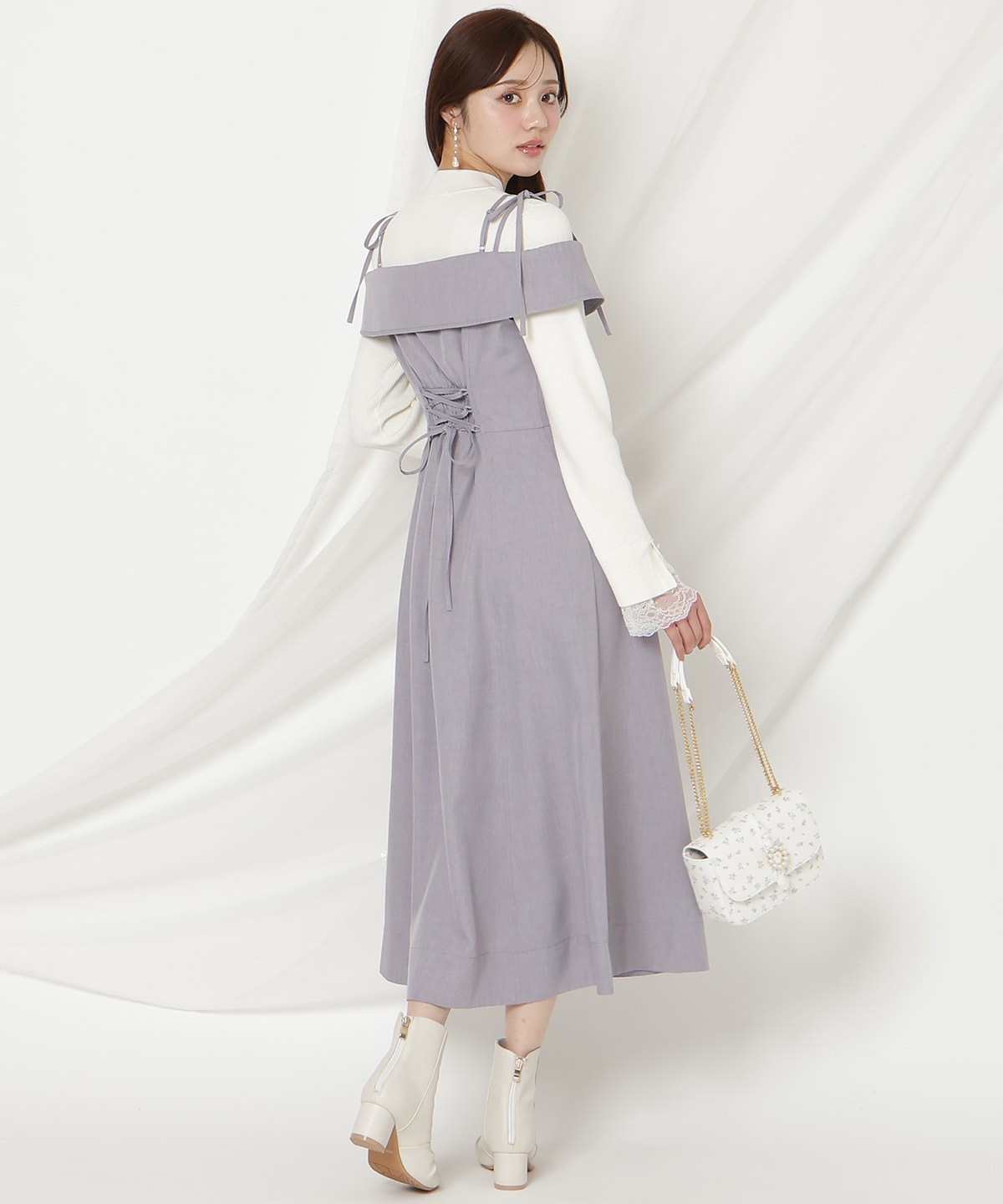 リボンストラップオフショルキャミワンピース