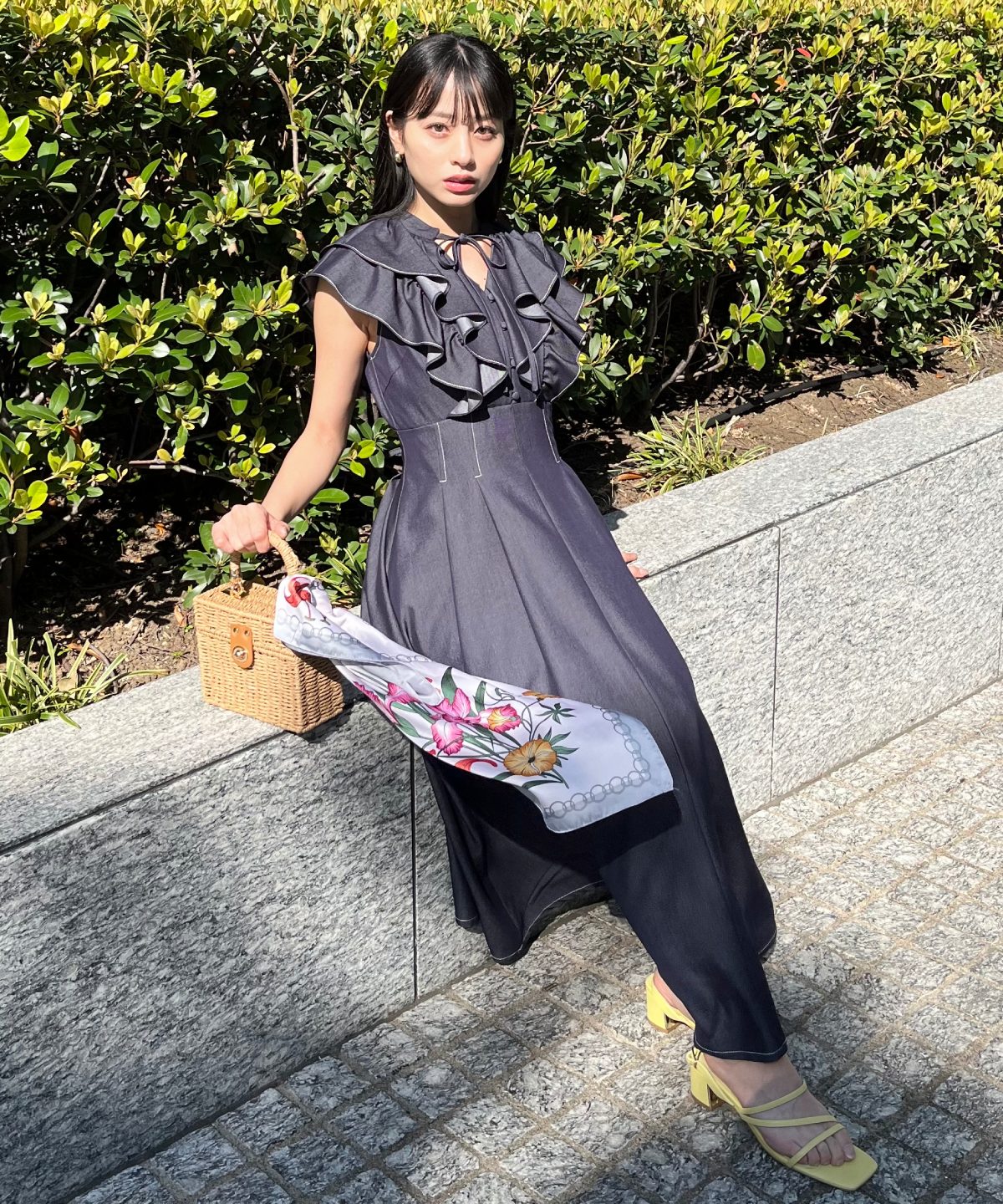 ナローリボンラッフルフリルワンピース