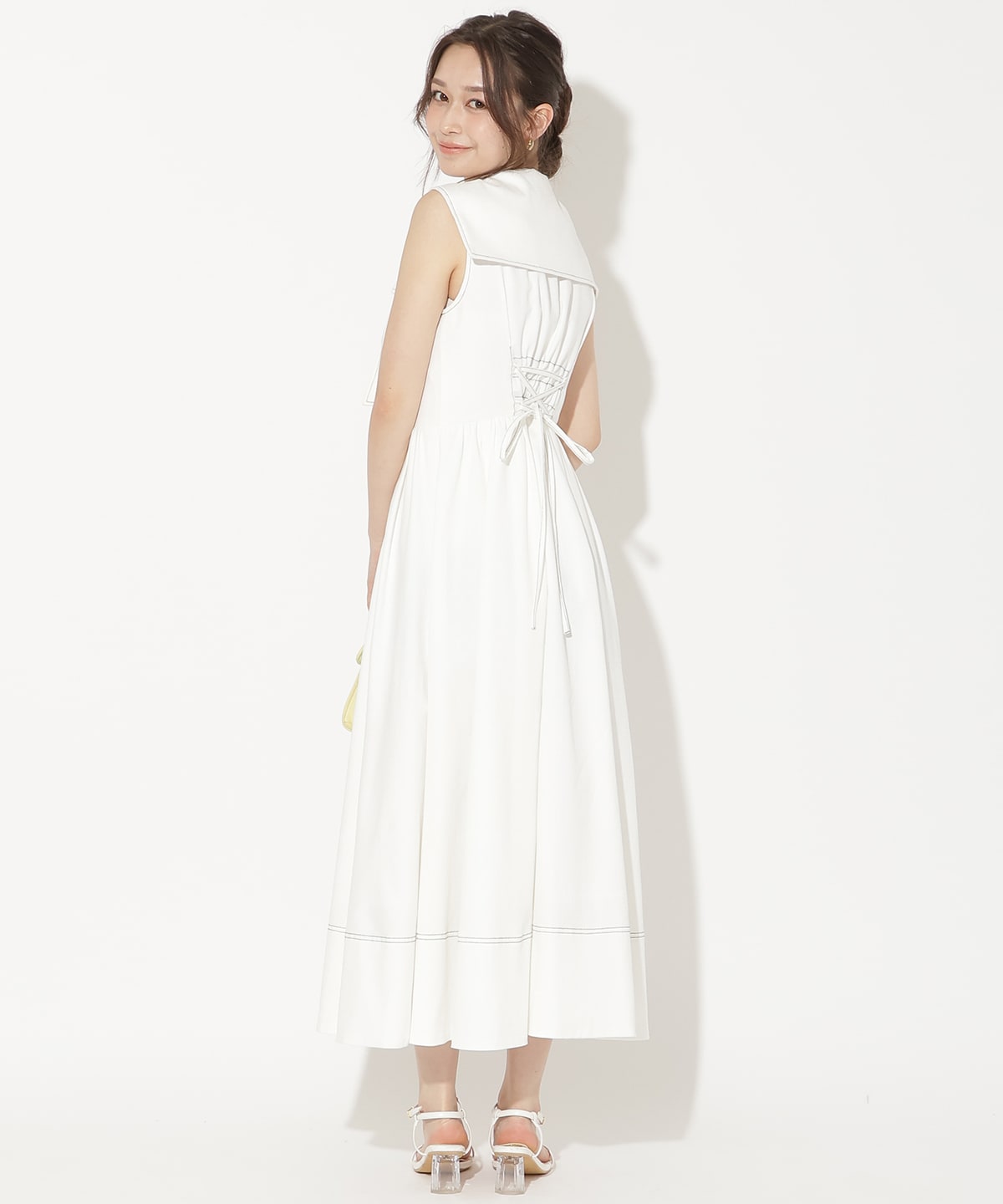 セーラーカラーノースリーブシャツワンピース