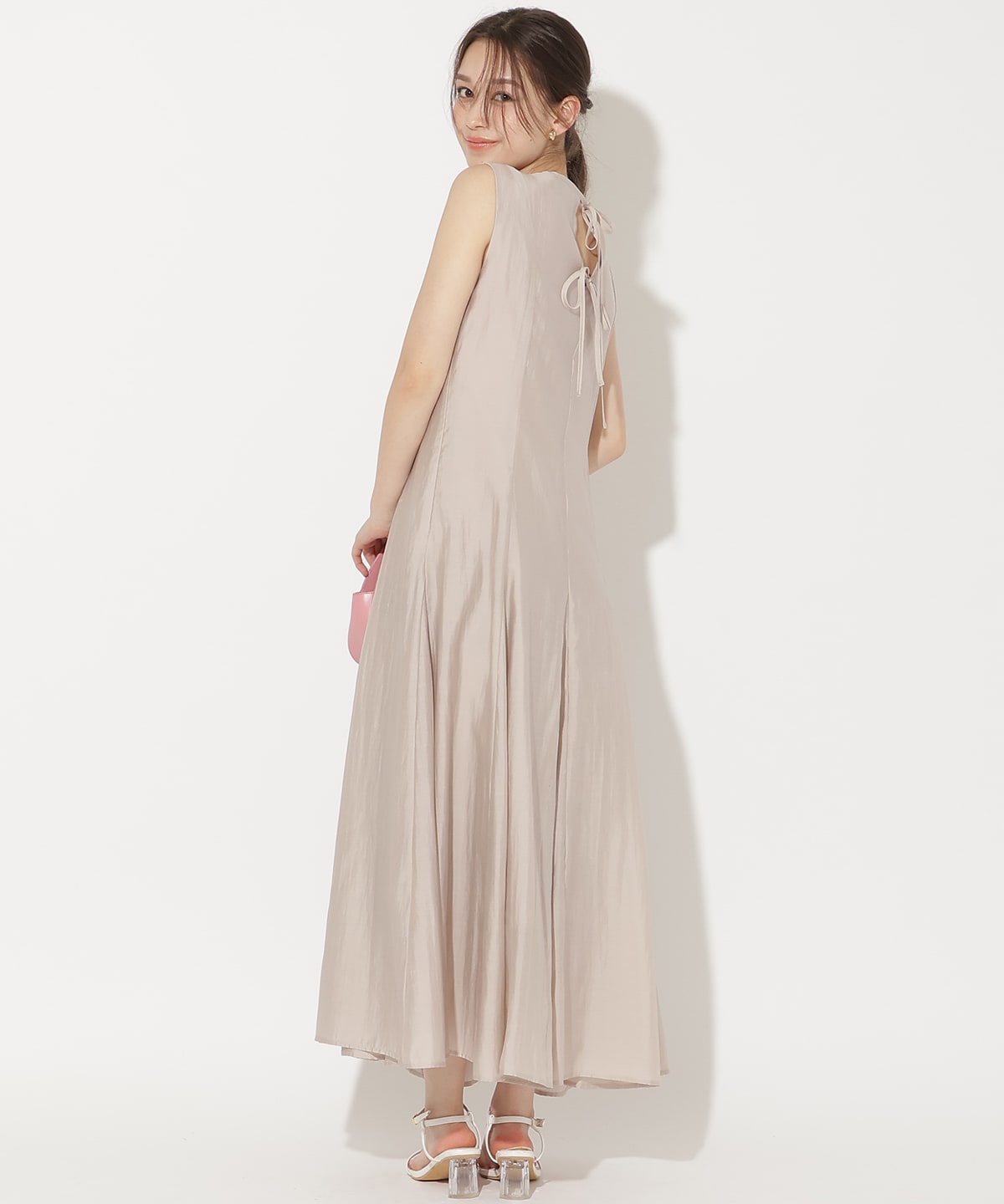 バックリボンノースリーブAラインワンピース