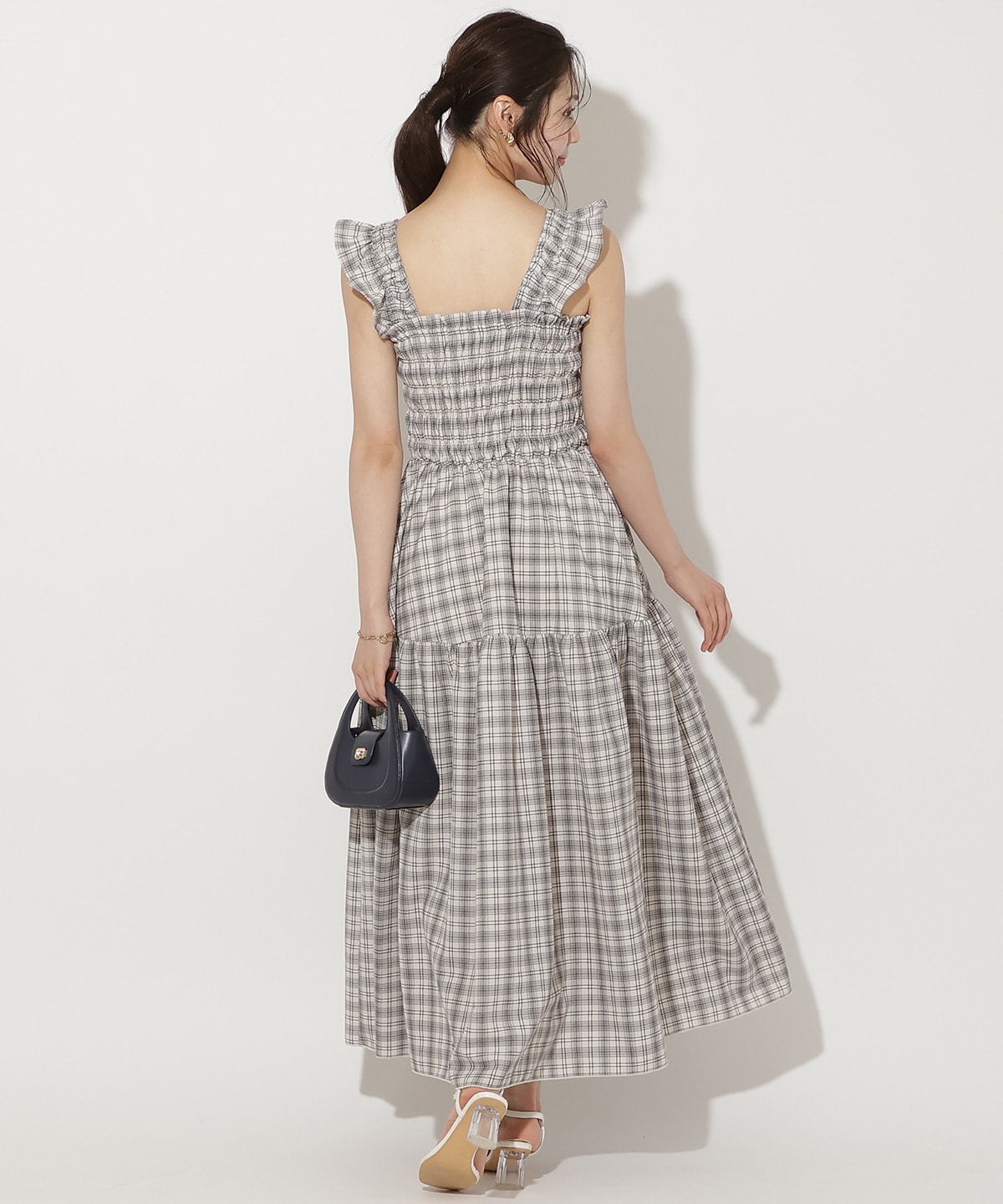 【6/26(fri)10時発売】フリルショルダーシャーリングティアードワンピース