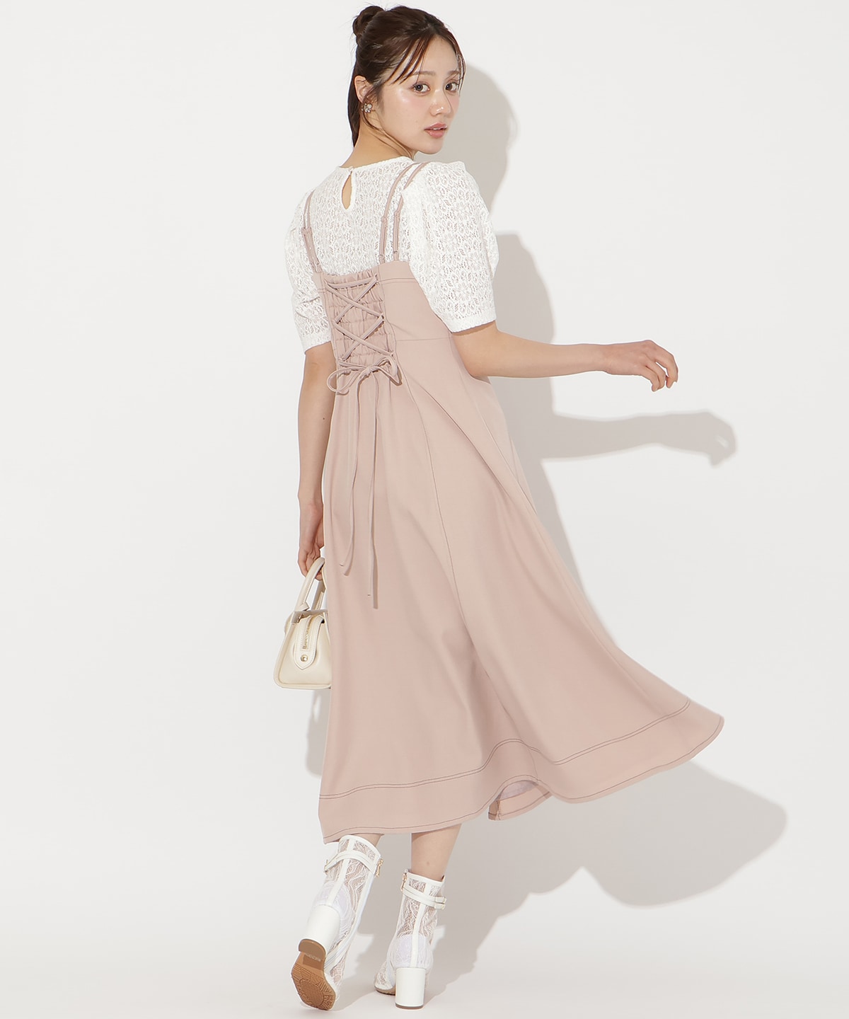 ステッチデザインフレアキャミワンピース