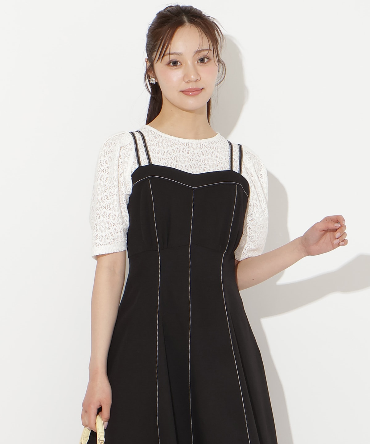 ステッチデザインフレアキャミワンピース