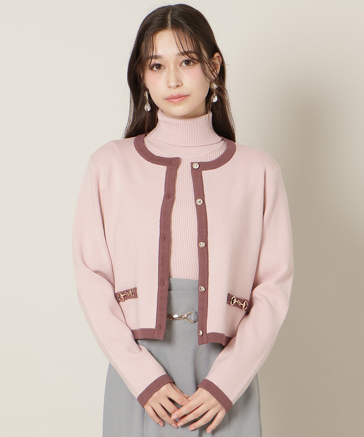 バイカラーアンサンブル【ハイネックトップス×カーディガンセット】