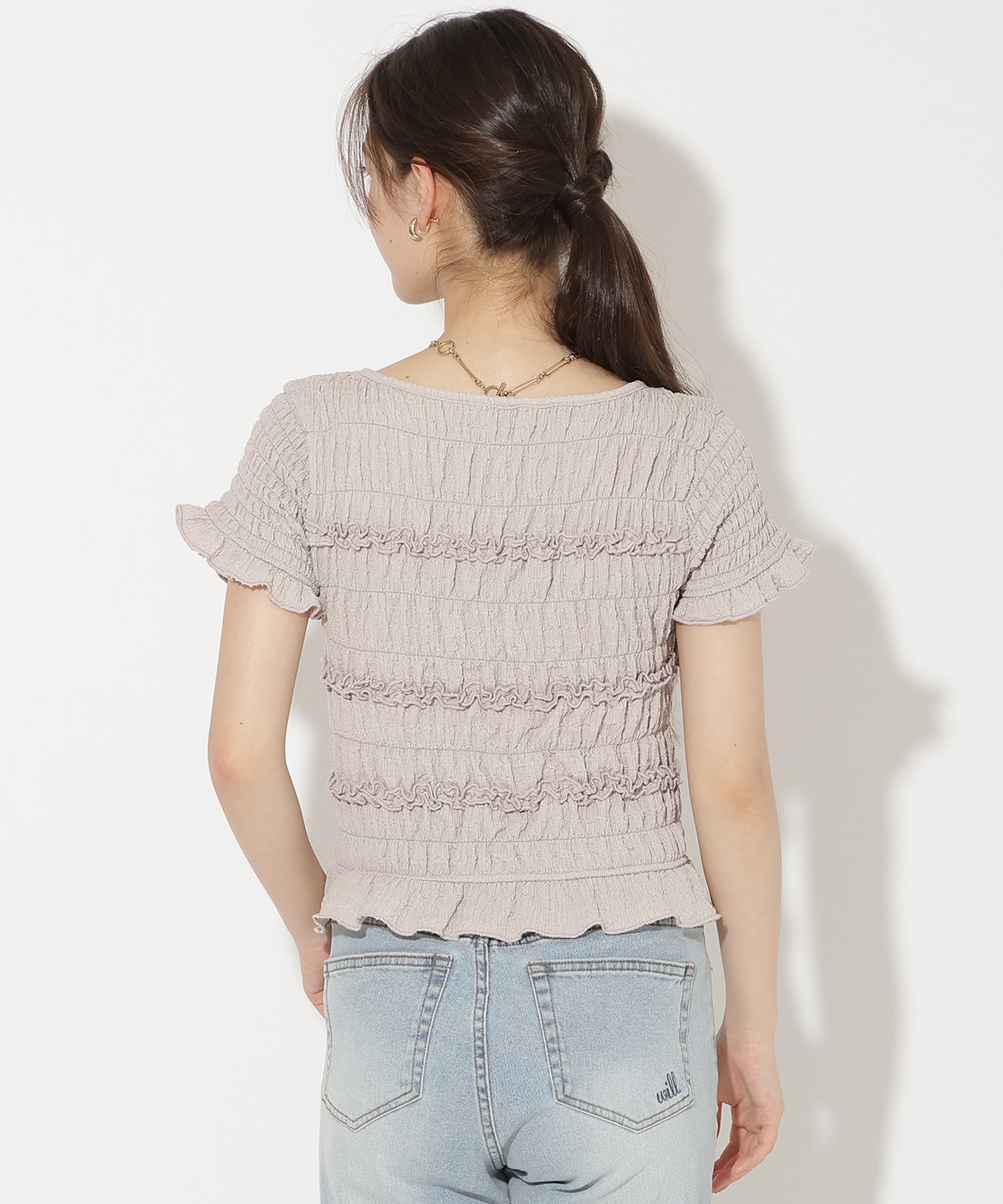 シャーリングフリルトップス