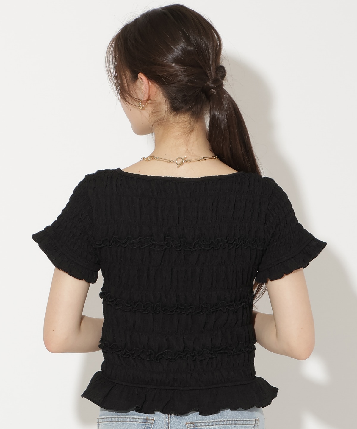 シャーリングフリルトップス
