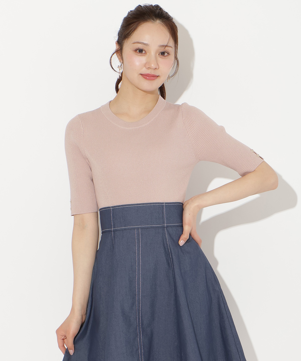 袖口リボンリブニット