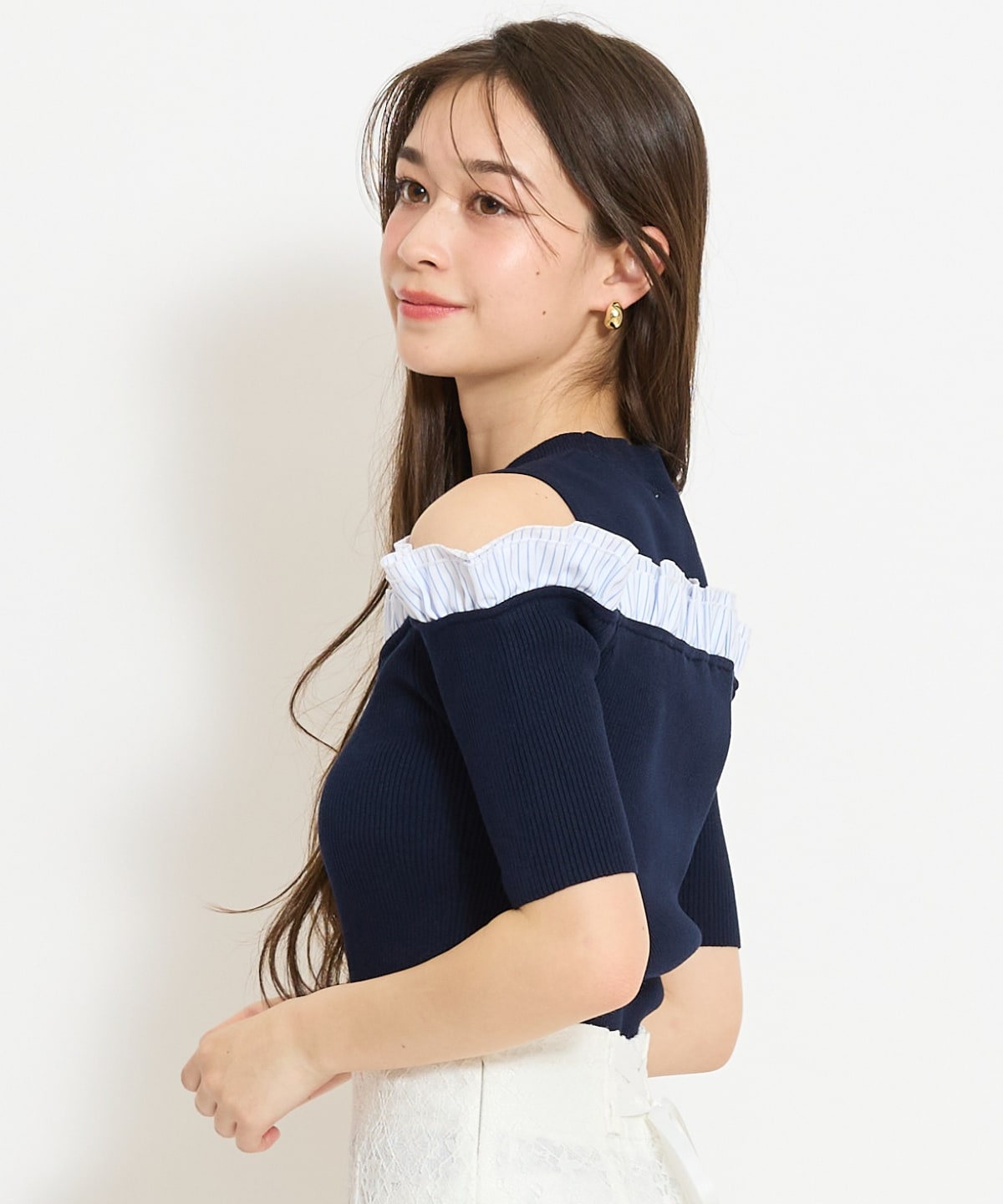 フリルレイヤードリブニット