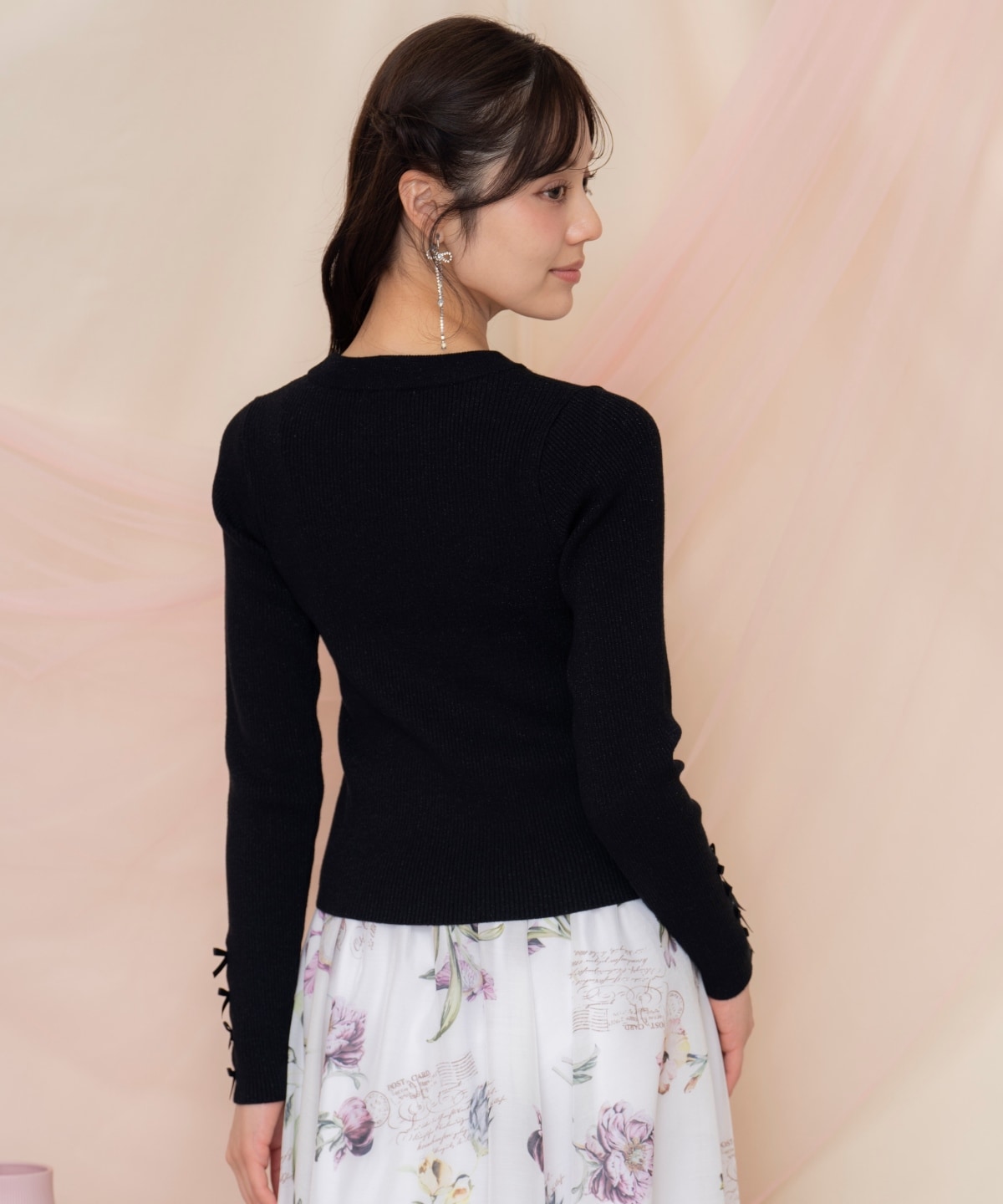 袖リボンラメリブニット