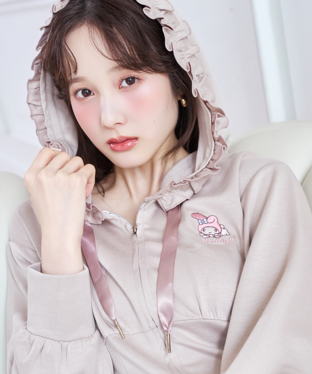 【9/17(thu)10時発売】WILLSELECTION×マイメロディ&クロミ 刺繍フリルフードパーカーワンピース