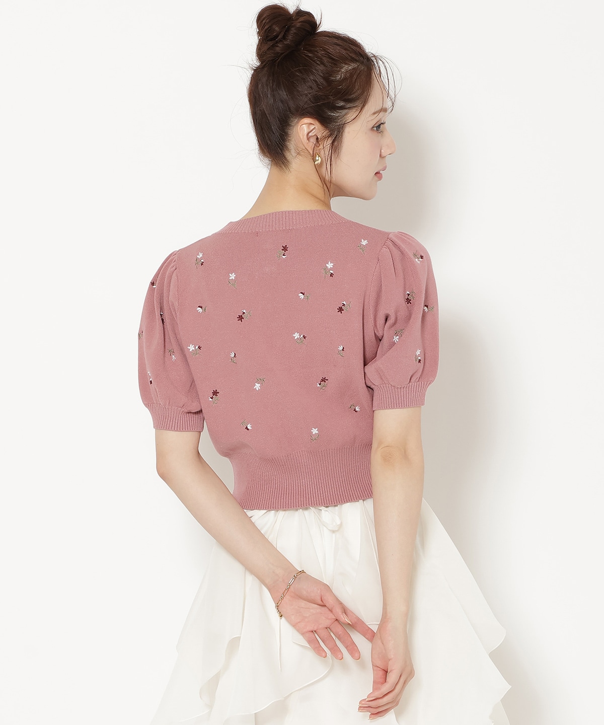 【8/7(fri)20時発売】モチーフ刺繍カーディガン