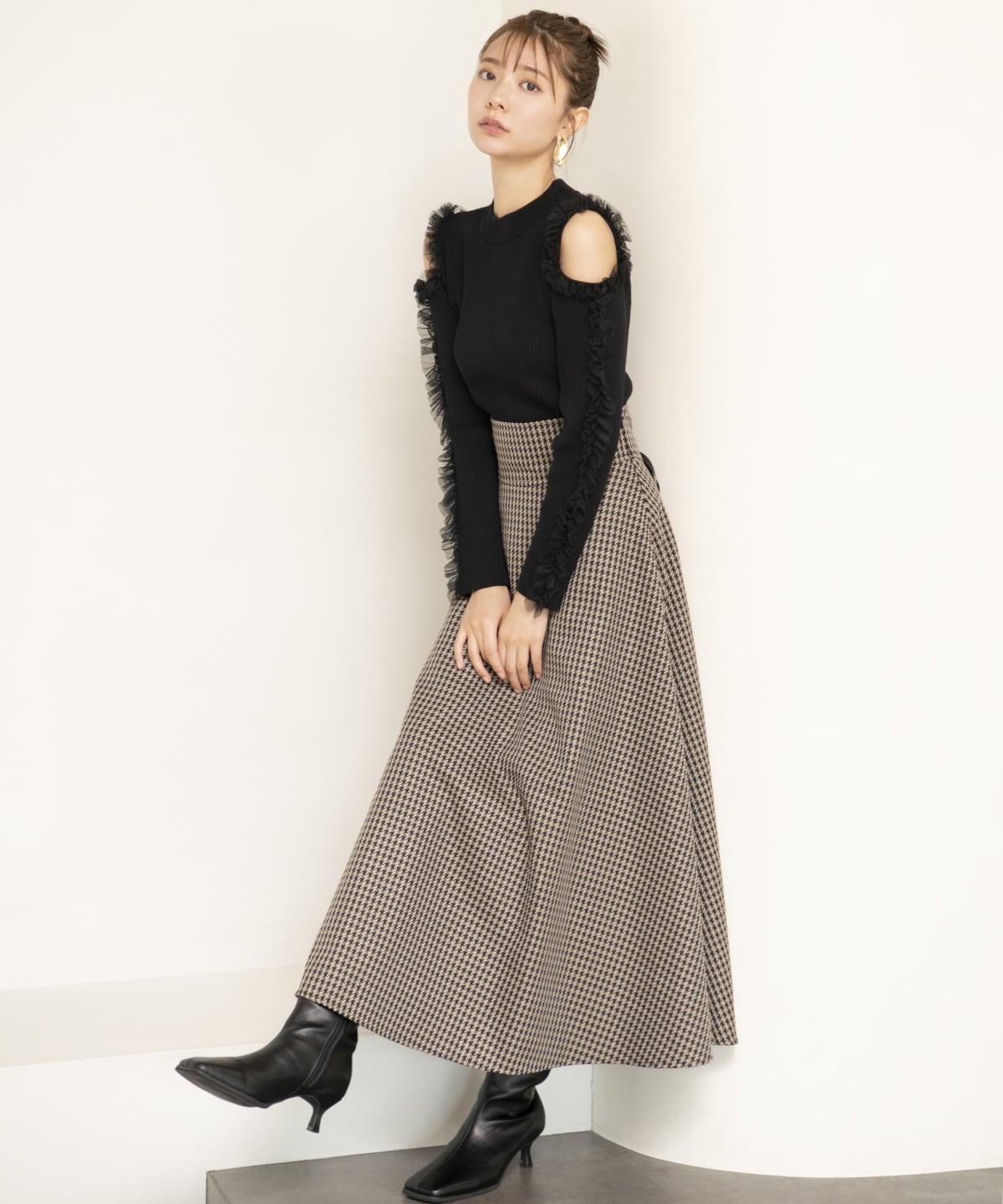 チュールフリルオフショルニットプルオーバー