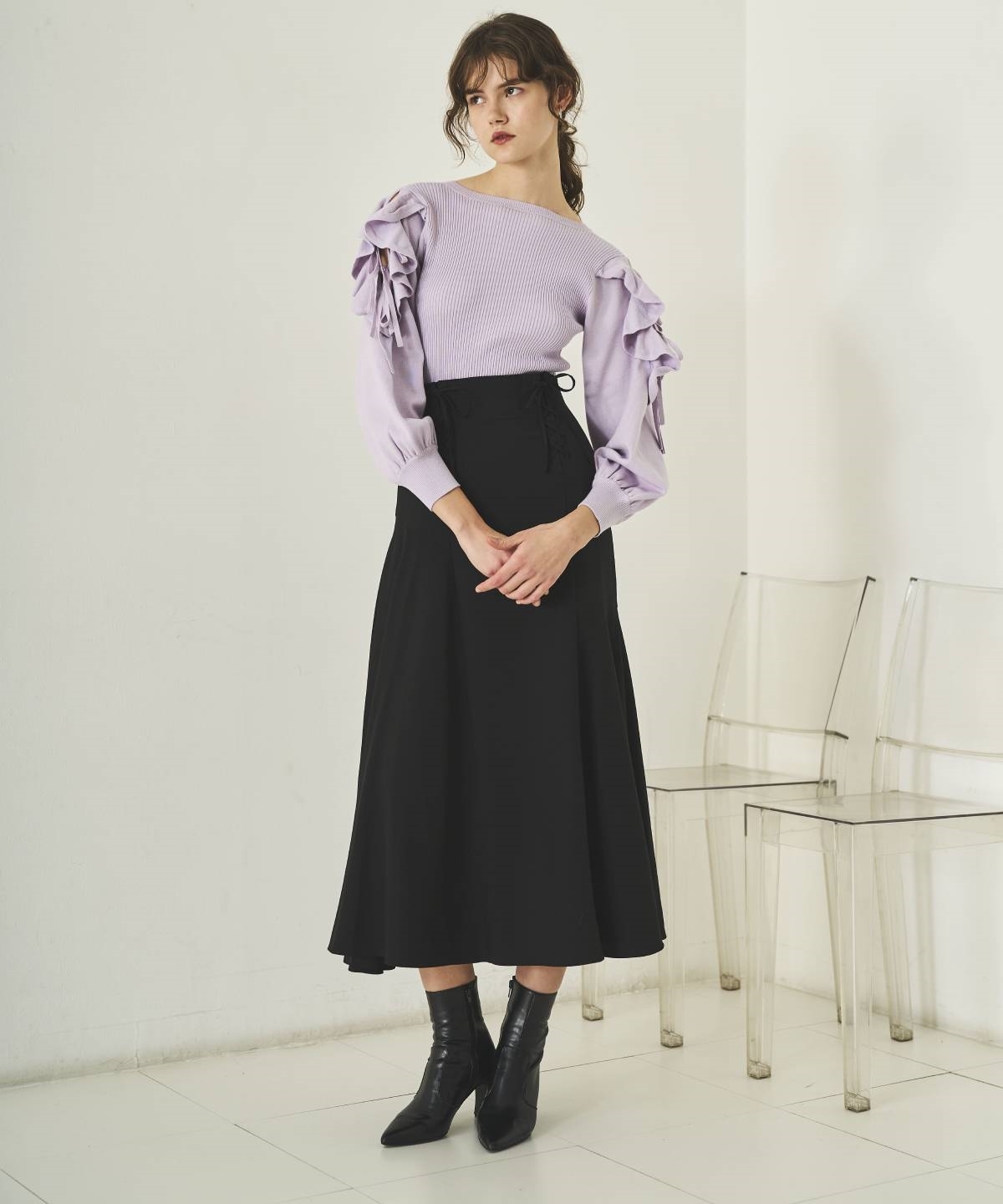 袖フリルニット