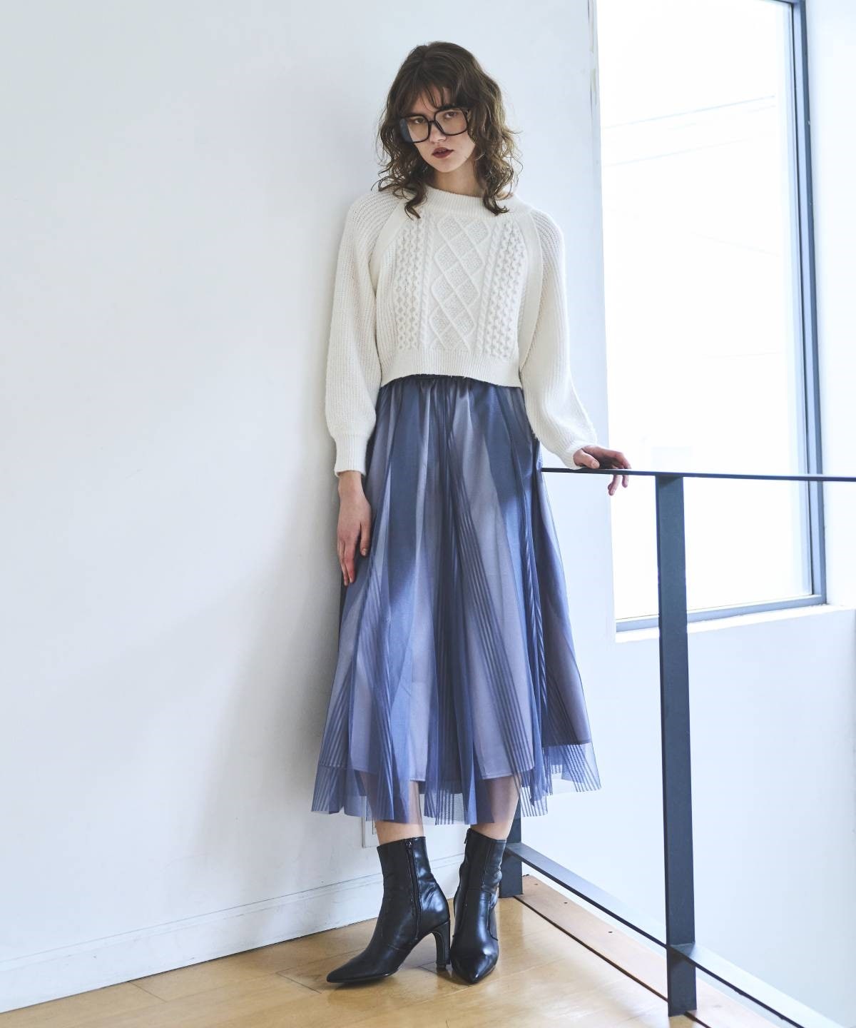 ラメケーブルクロップドプルオーバー