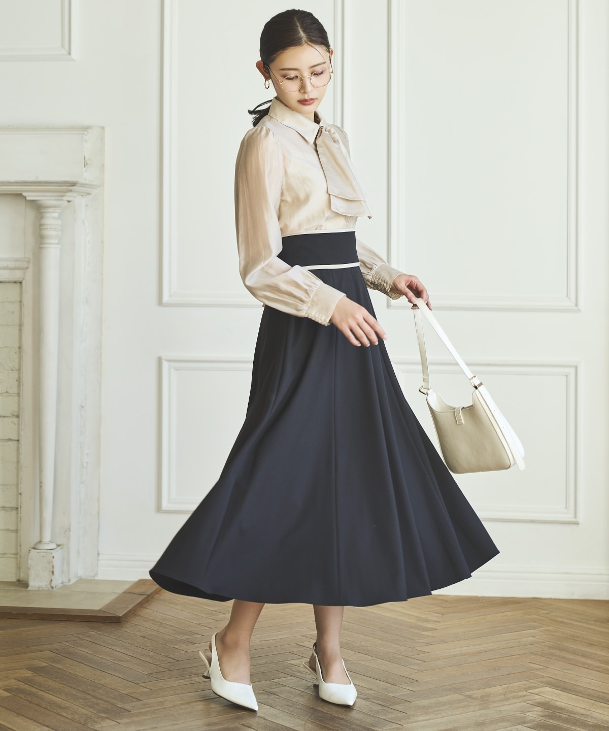 リボンタイ付きオーガンジーシャツ