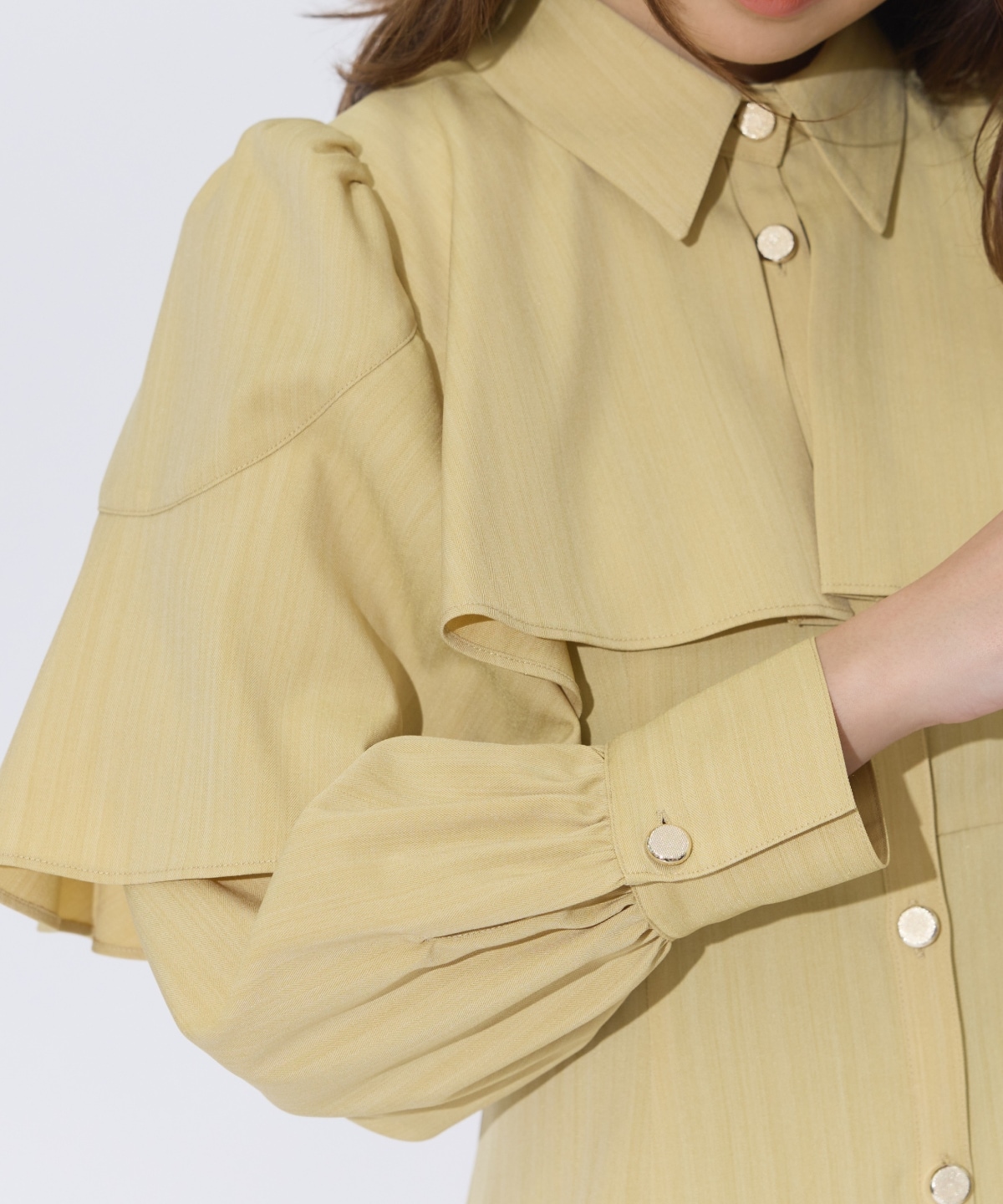 ケープフリルシャツワンピース