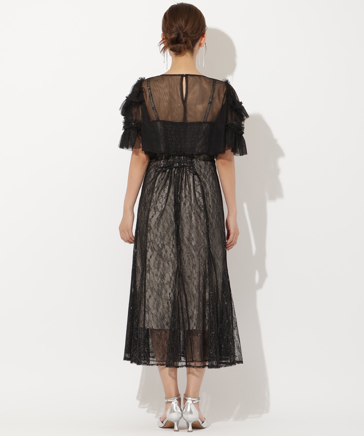 チュールフリルブラウス+レースキャミドレス