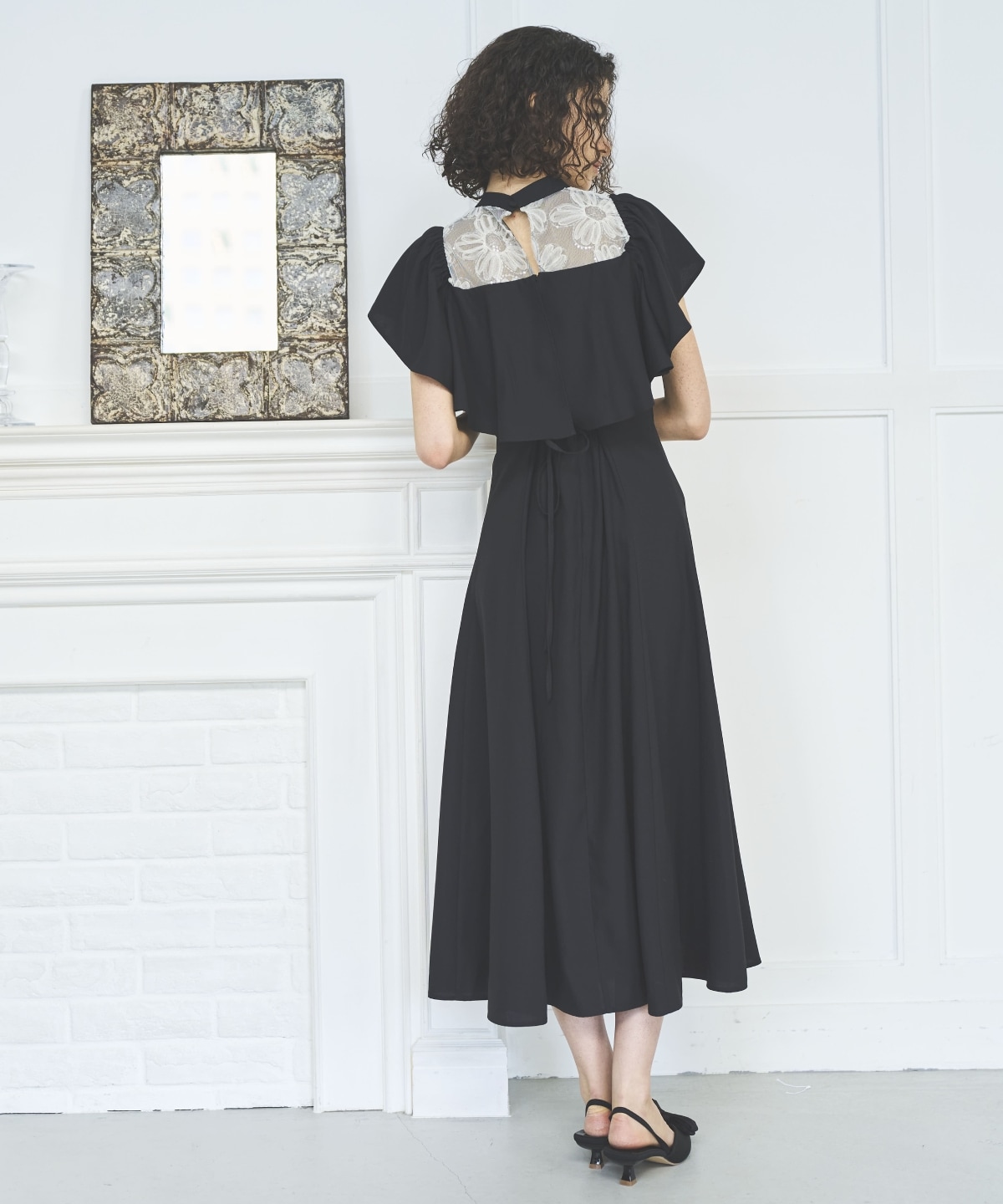 2WAYフラワーレースケープドレス