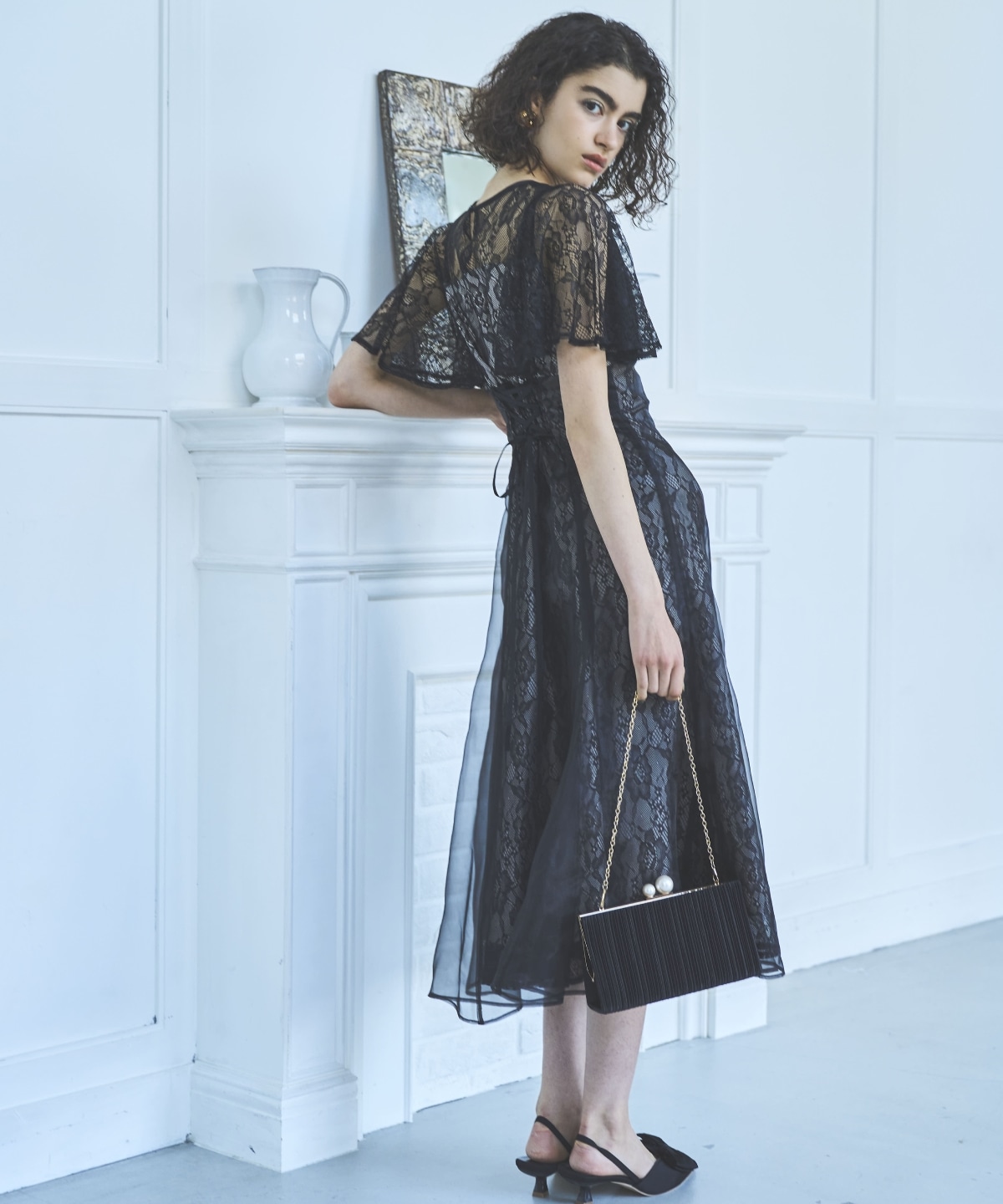 レースオーバーオーガンレイヤードレス