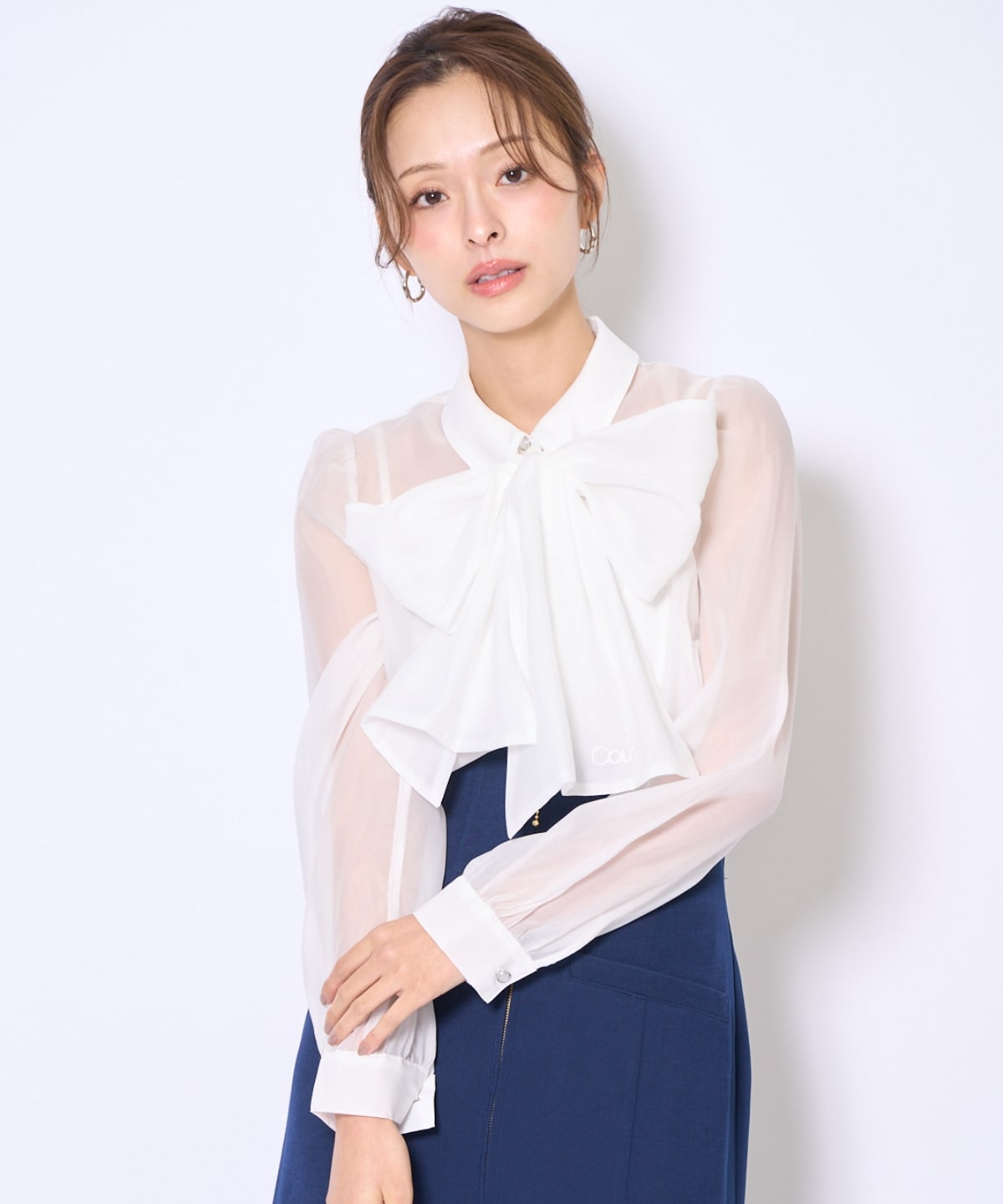 バタフライリボンシアー長袖ブラウス