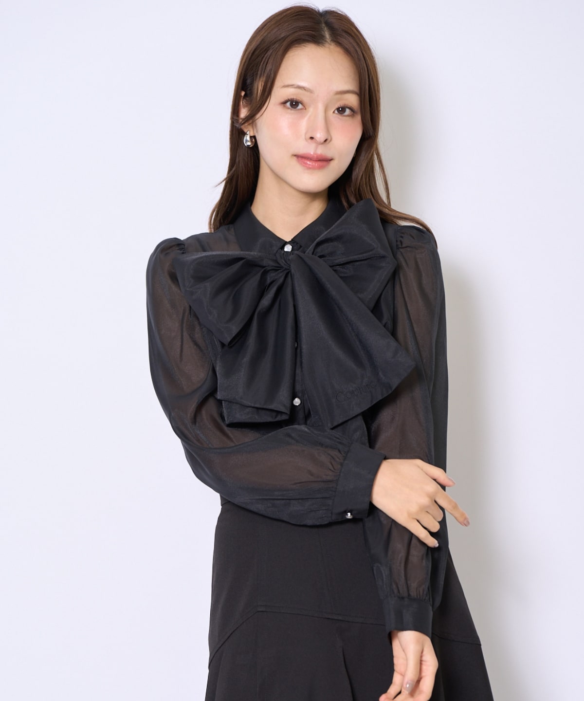 バタフライリボンシアー長袖ブラウス