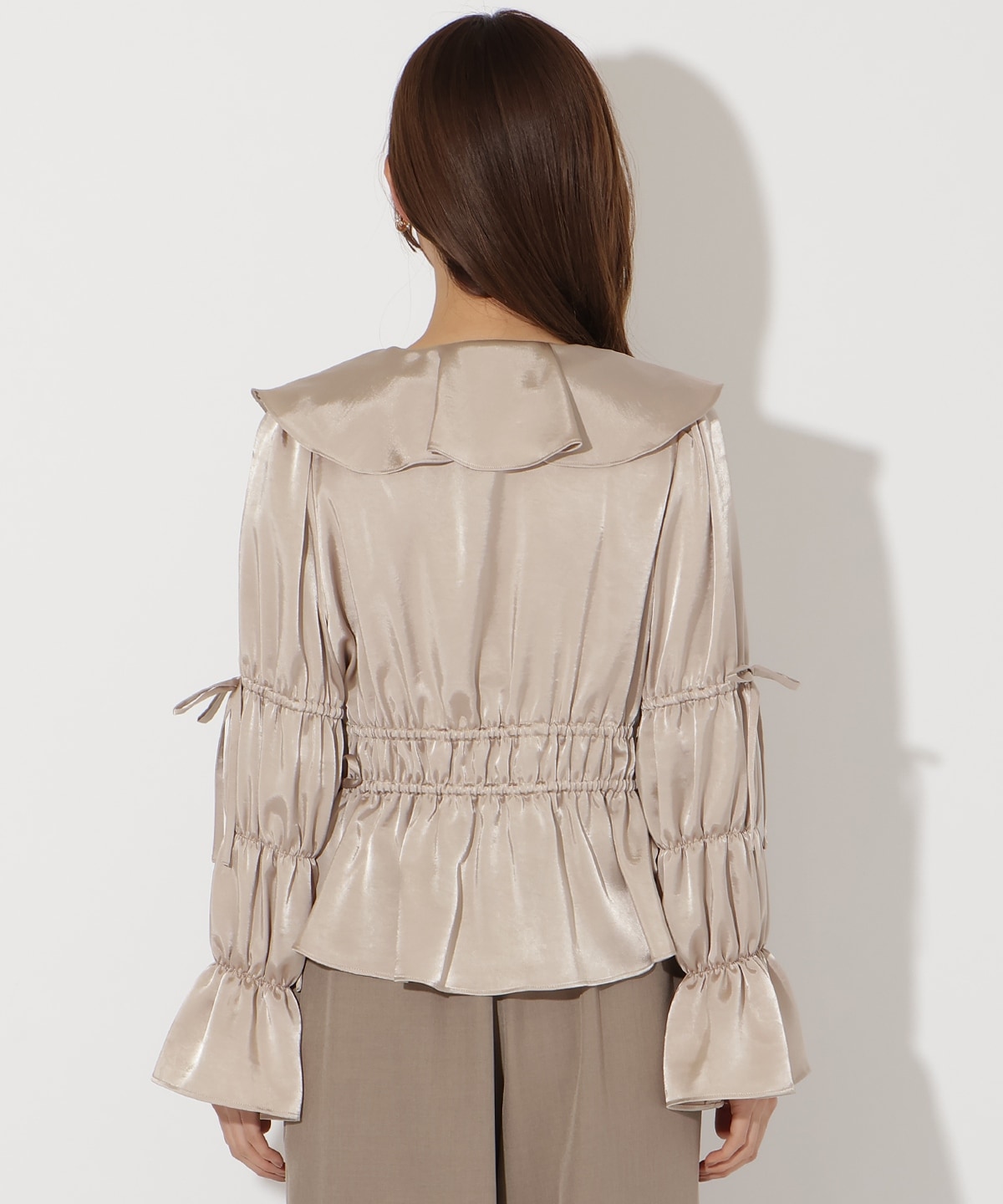 ウエストシャーリングブラウス