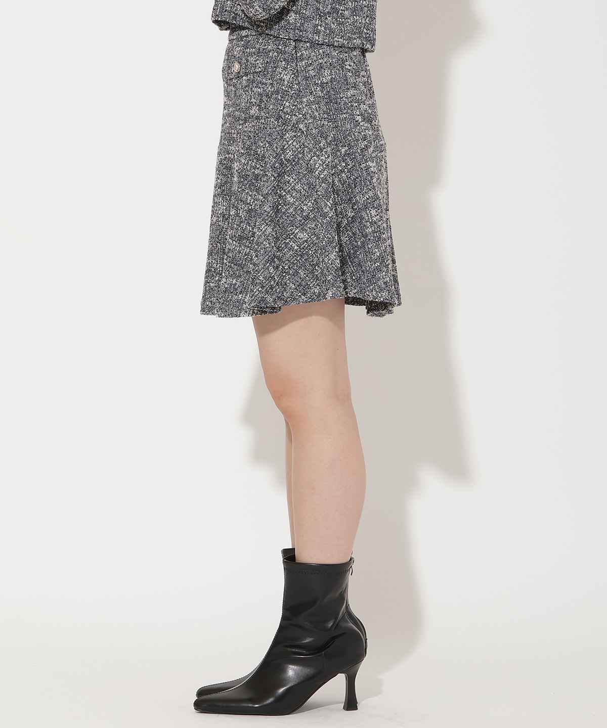 カットツイードミニスカート