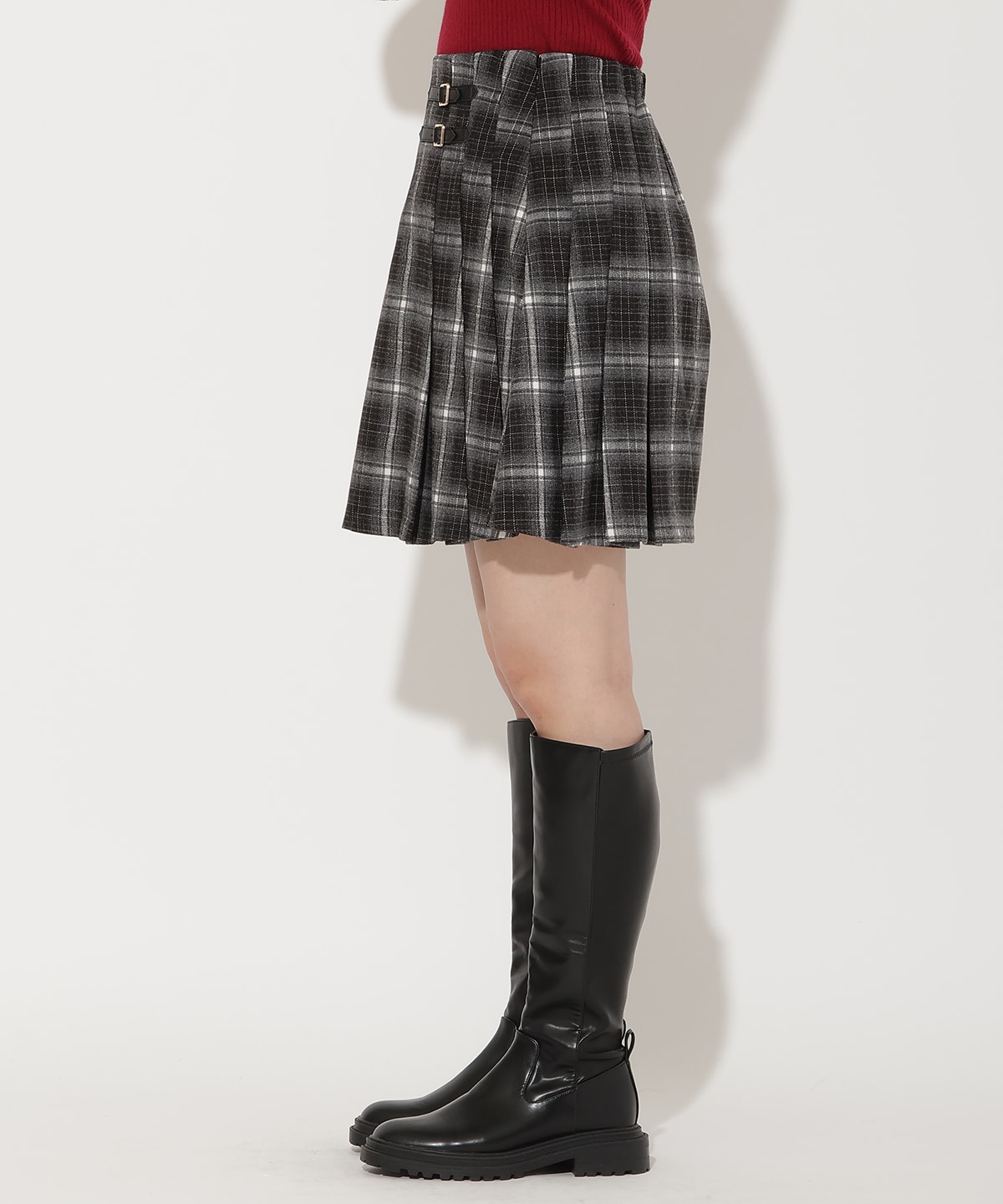 チェックミニスカート