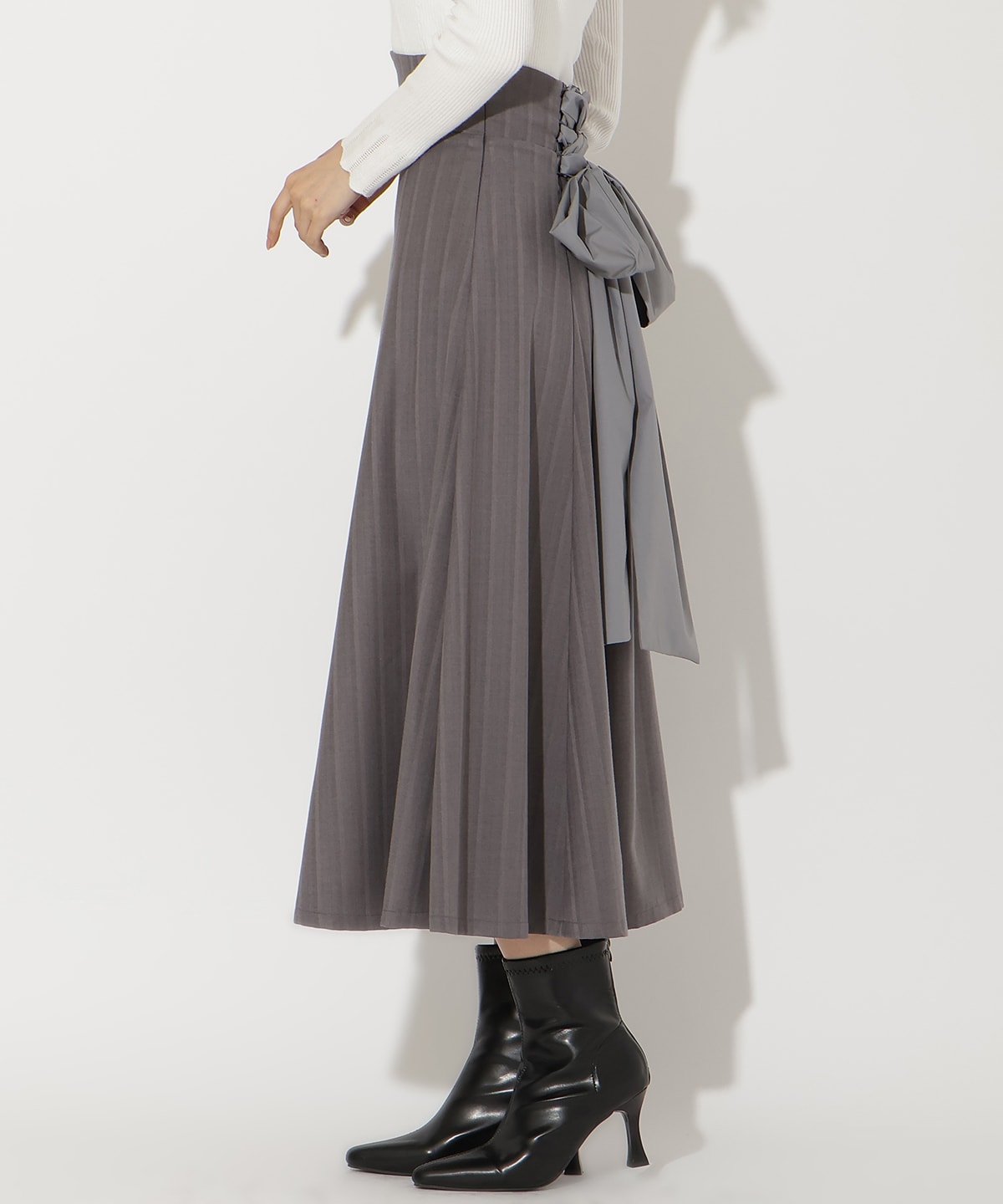 ビッグリボンフレアスカート