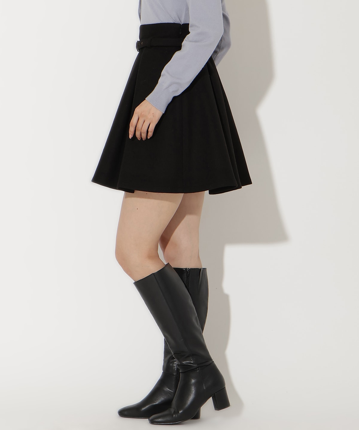 ベルト付きボックスミニスカート