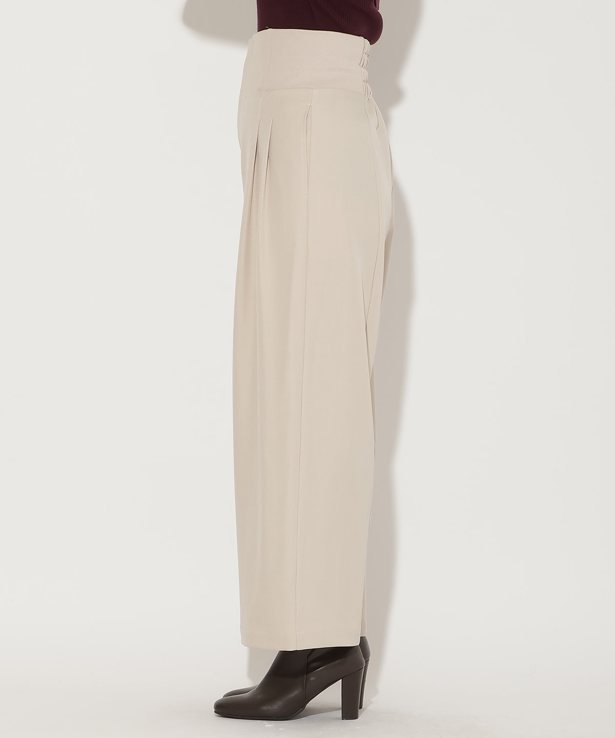 ウエストリブワイドパンツ