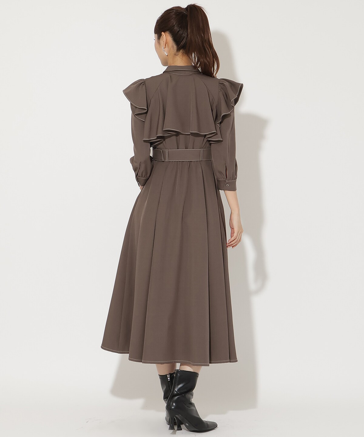 即日発送可能 レースケープ付きダークブラウンドレス 即日発送可能