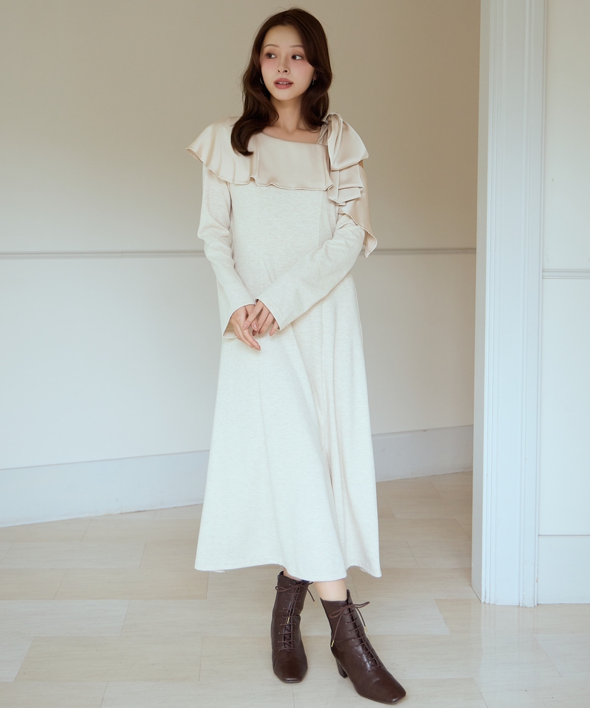 ショルダーリボンカットソーワンピース