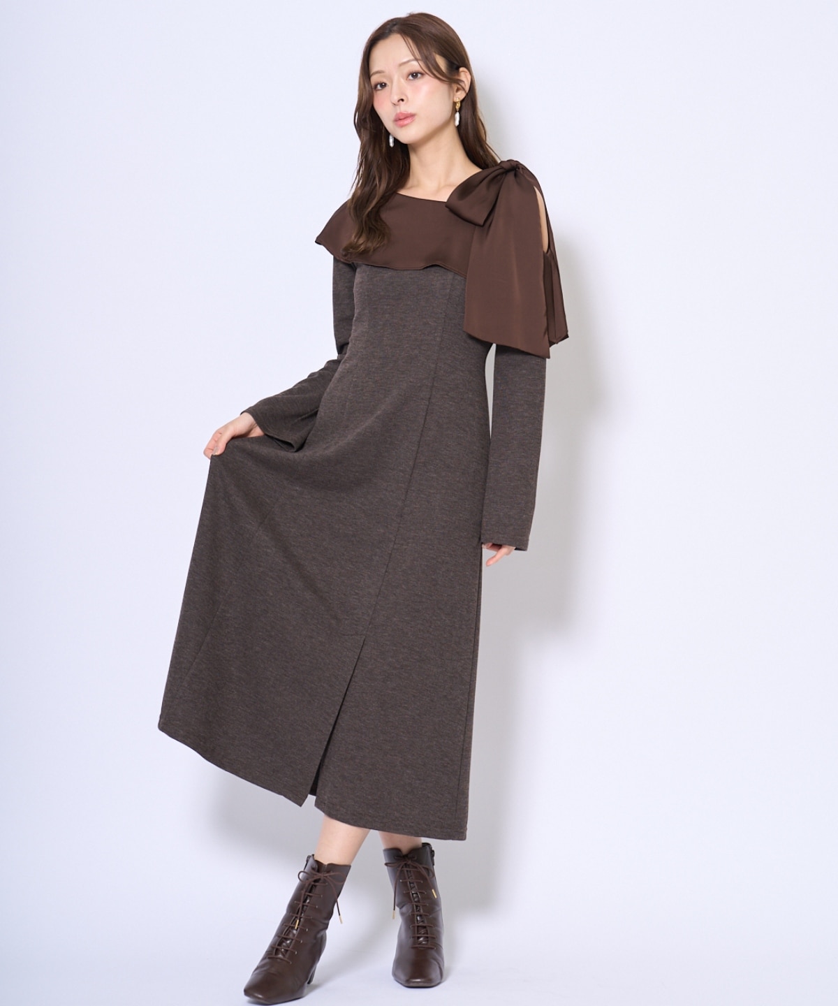 ショルダーリボンカットソーワンピース