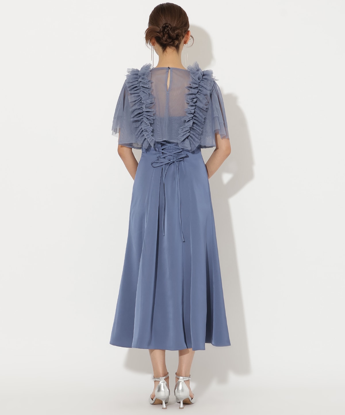 チュールフリルレイヤードドレス