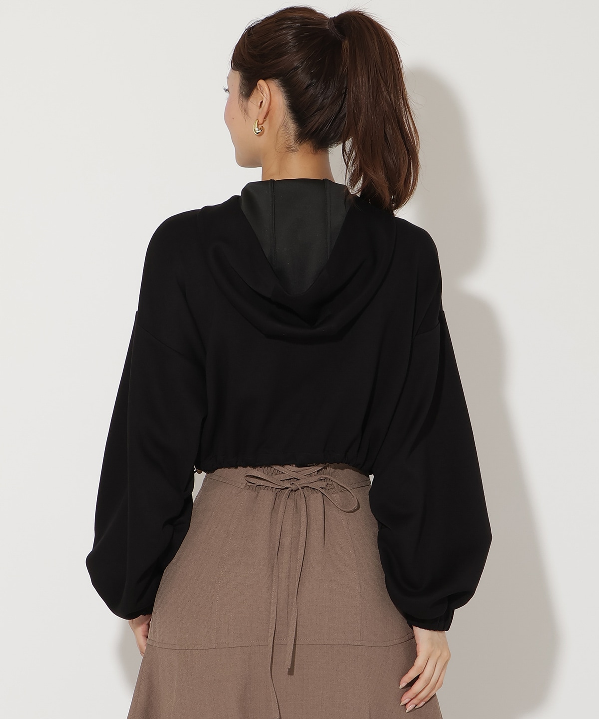 ダンボールポンチパーカー