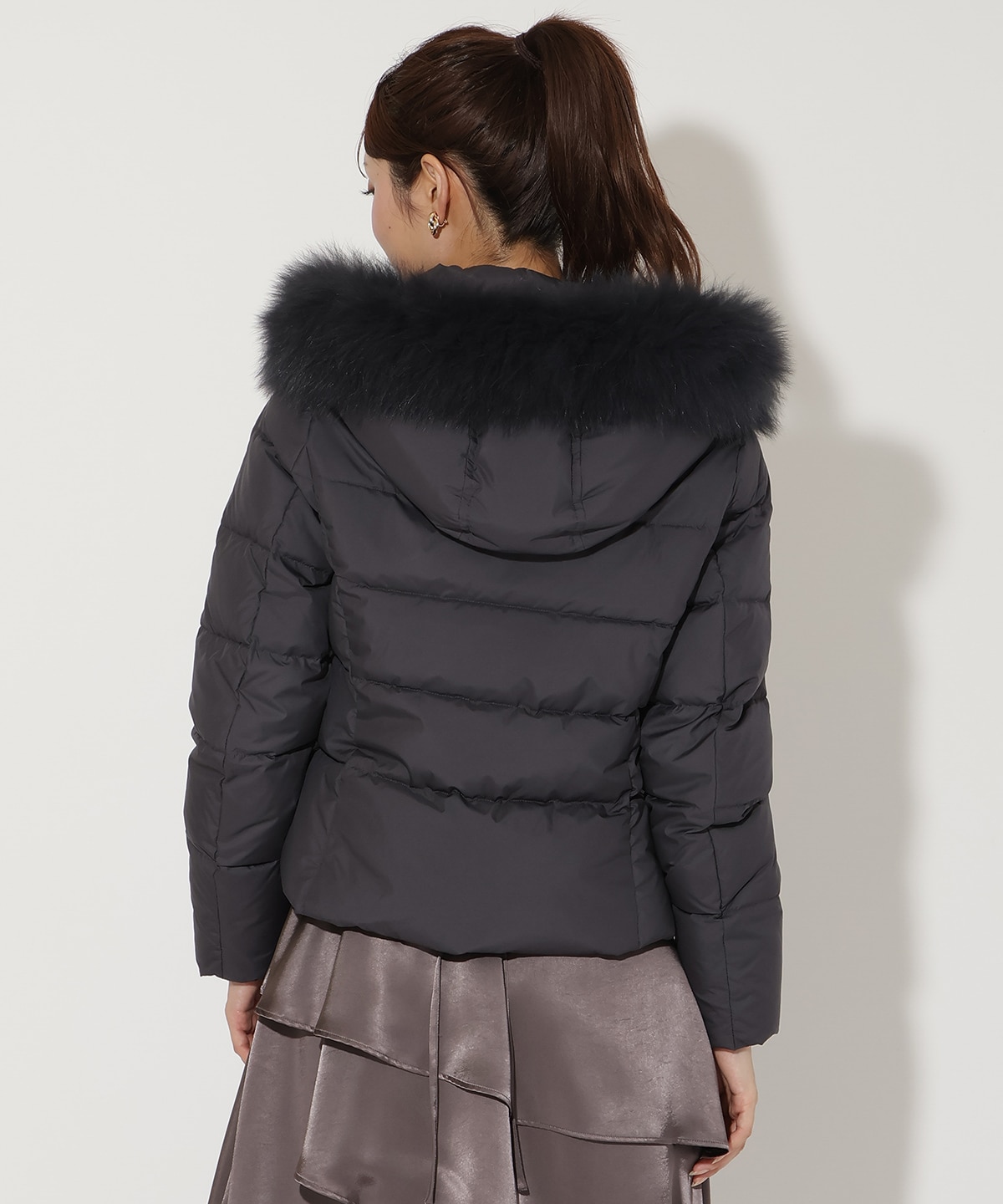 FOXファー付きプレミアムショートダウン