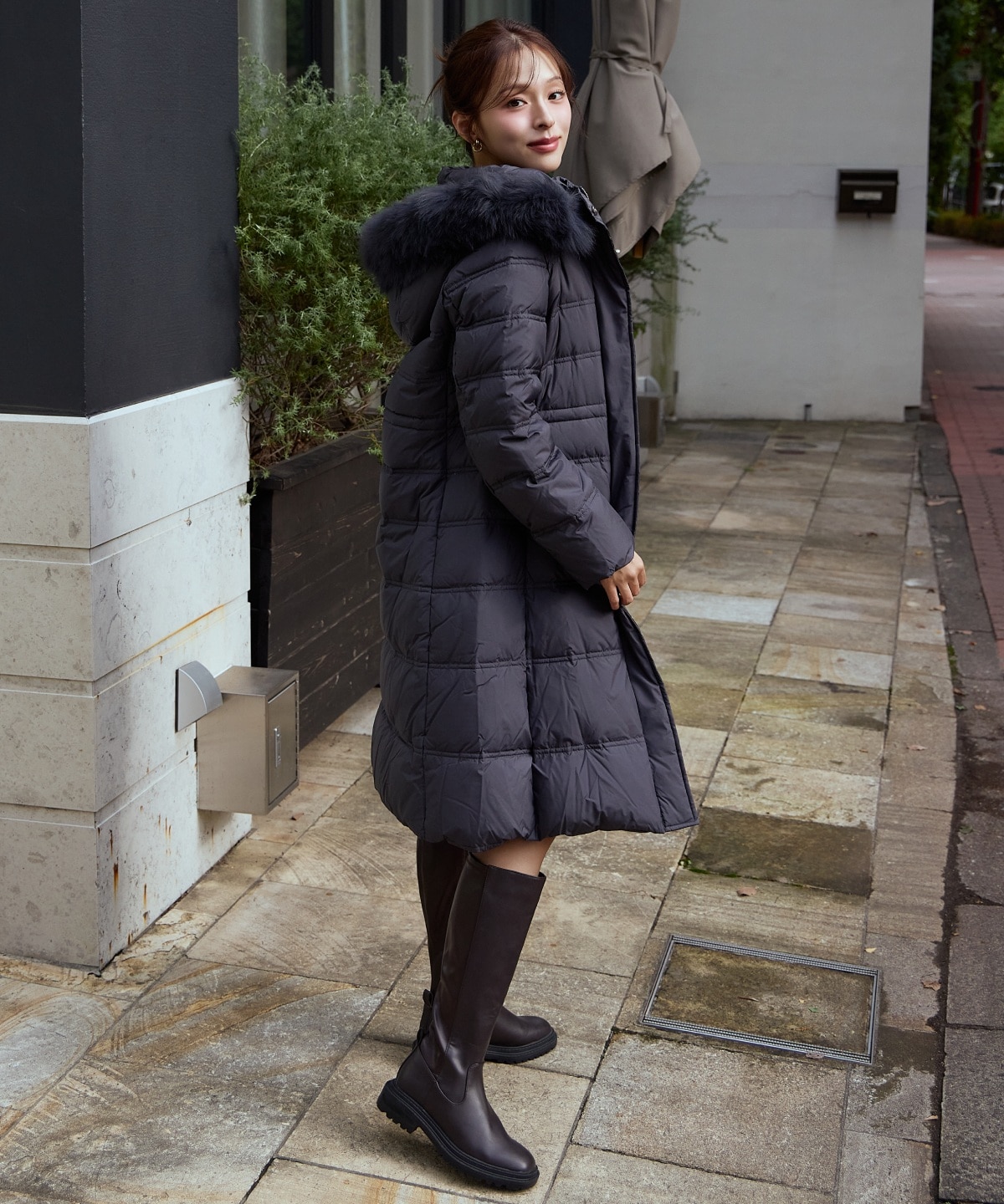 FOXファー付きプレミアムミドルロングダウン