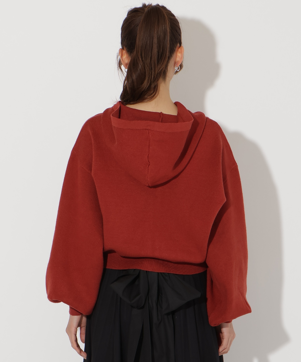 ニットパーカー