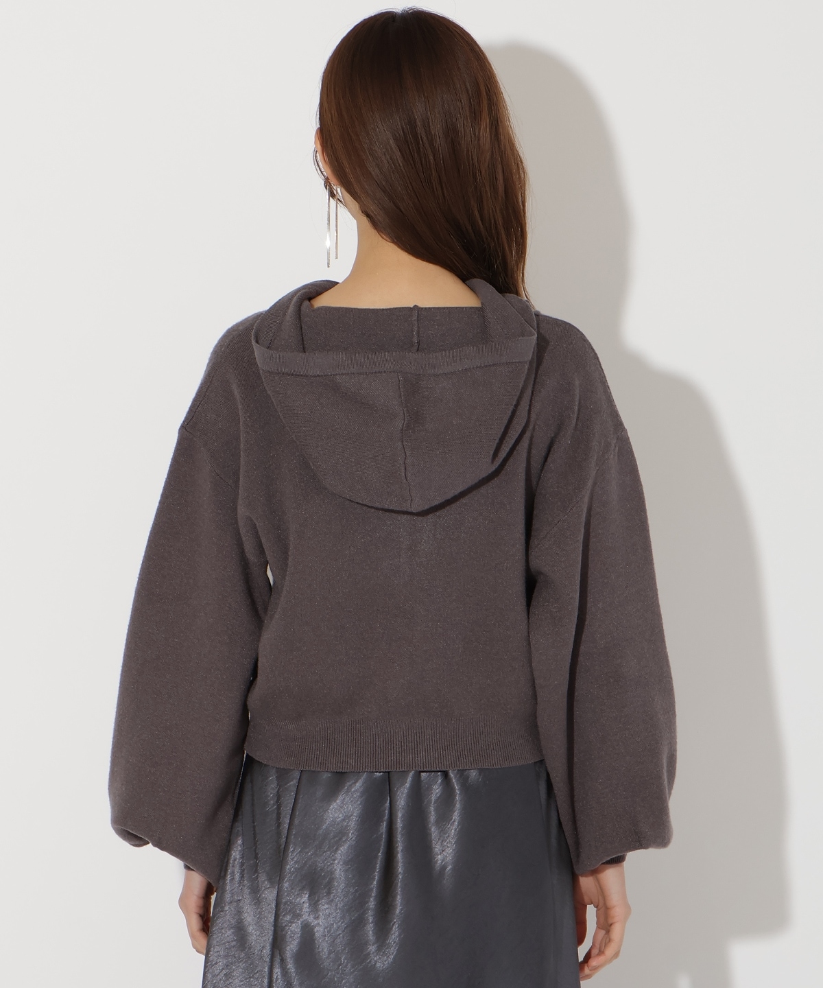 ニットパーカー