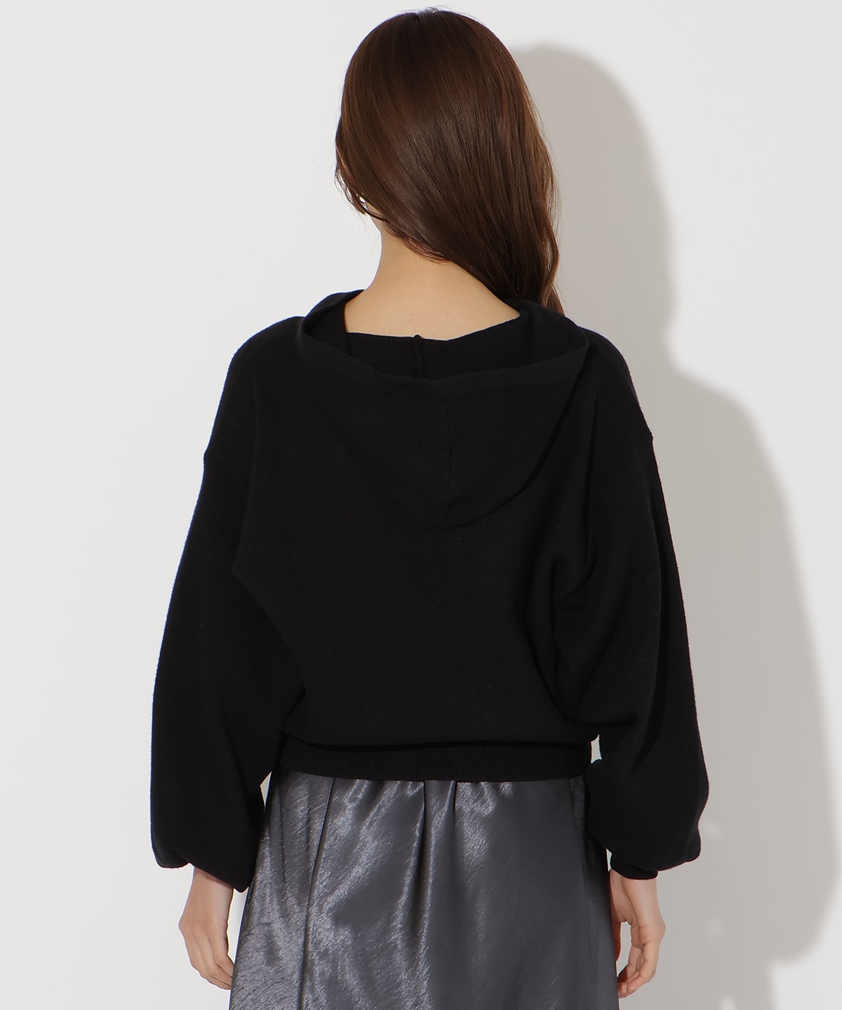 ニットパーカー