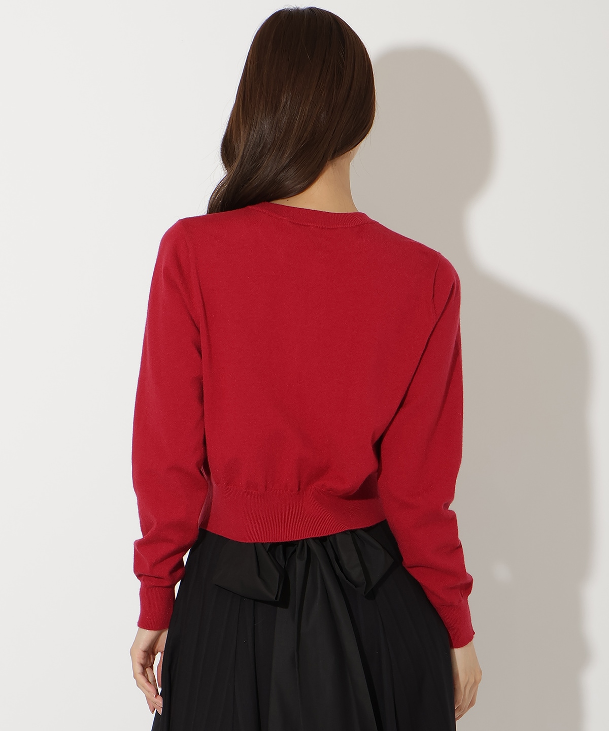 ビジューボタンクルーネックカーディガン